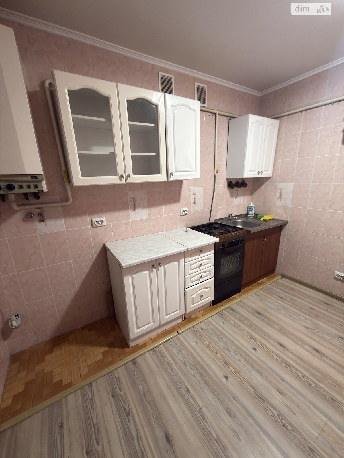 Кімната проживання без господарів в Львові, район Південний вулиця Виговського Івана 53 помісячно фото 1 Кімната проживання без господарів в Львові, район Південний вулиця Виговського Івана 53 помісячно фото 1