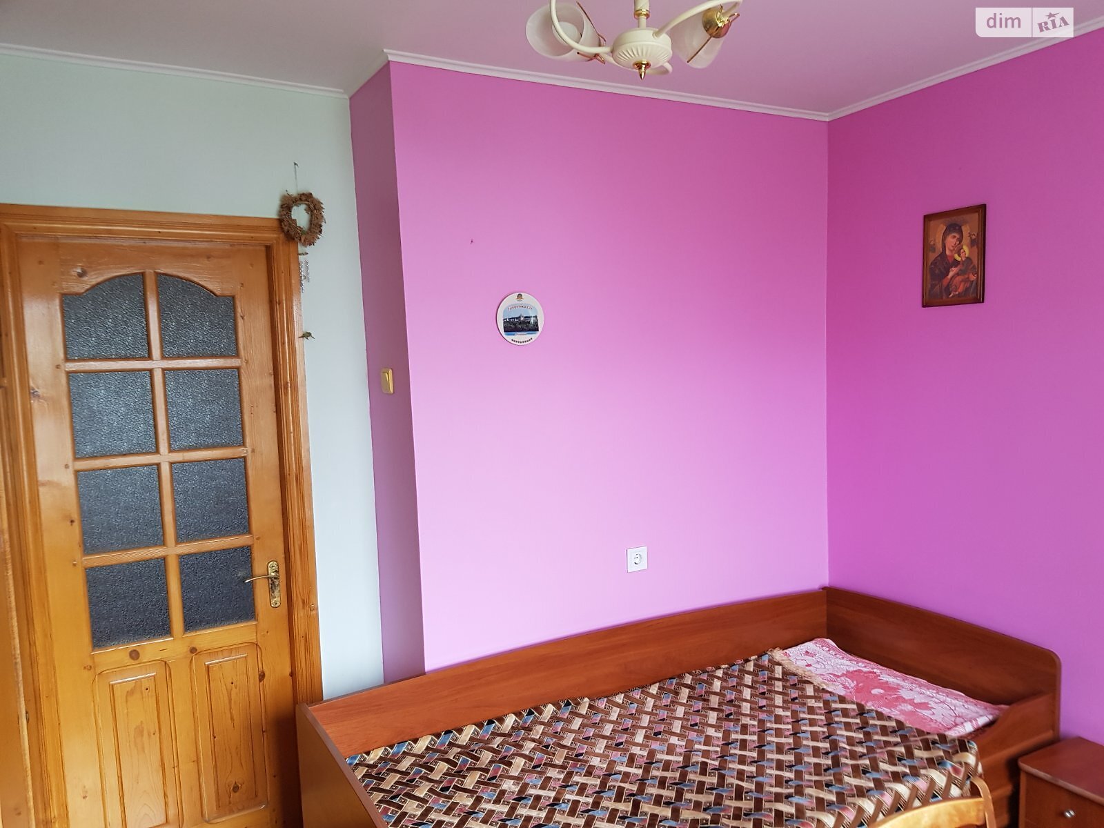 Комната в Львове, район Замарстынов улица Хвилевого Николая 3, кв. 3, помесячно фото 1 Комната в Львове, район Замарстынов улица Хвилевого Николая 3, кв. 3, помесячно фото 1