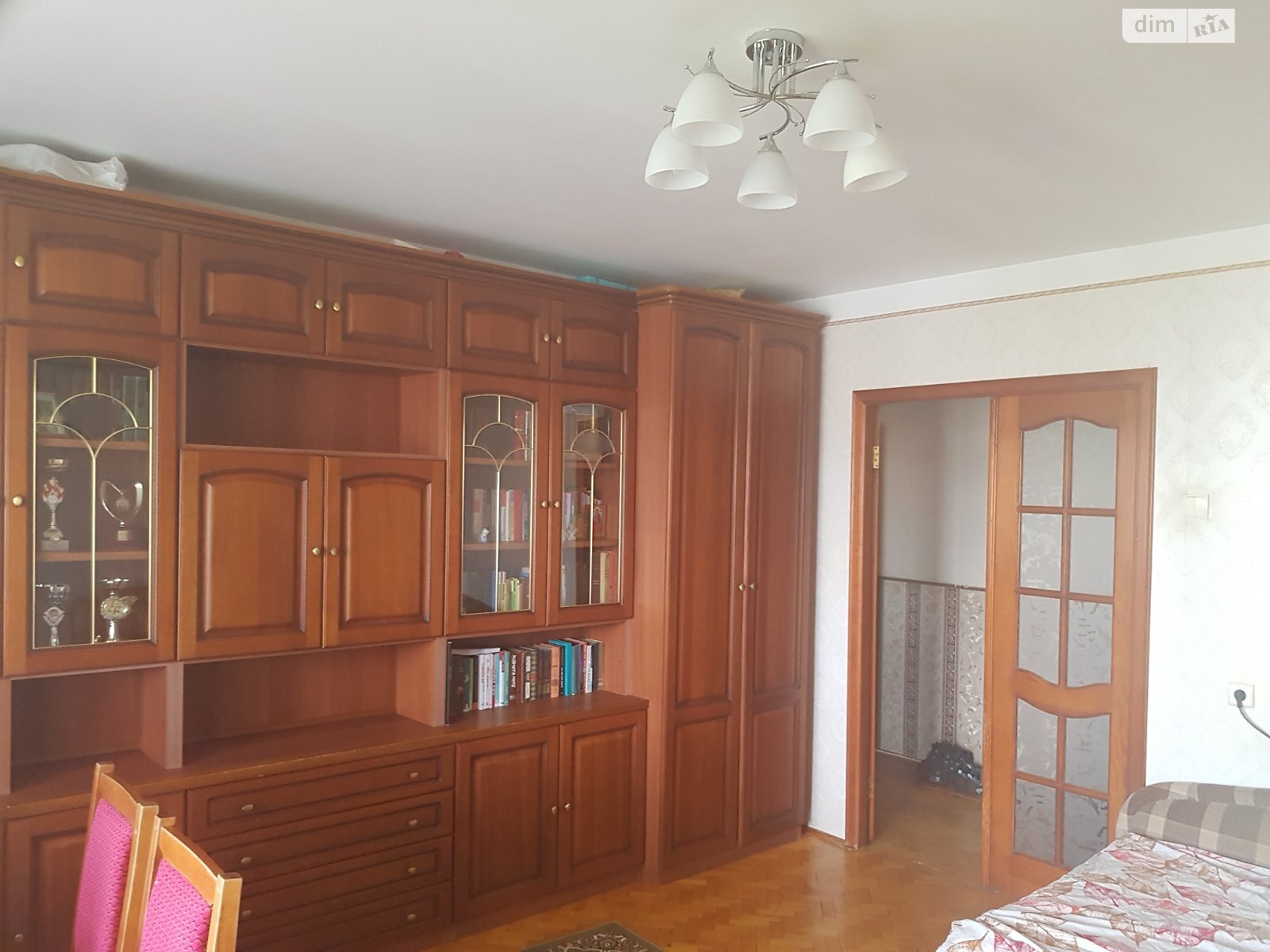 Комната в Львове, район Замарстынов улица Хвилевого Николая 3, кв. 3, помесячно фото 1 Комната в Львове, район Замарстынов улица Хвилевого Николая 3, кв. 3, помесячно фото 1