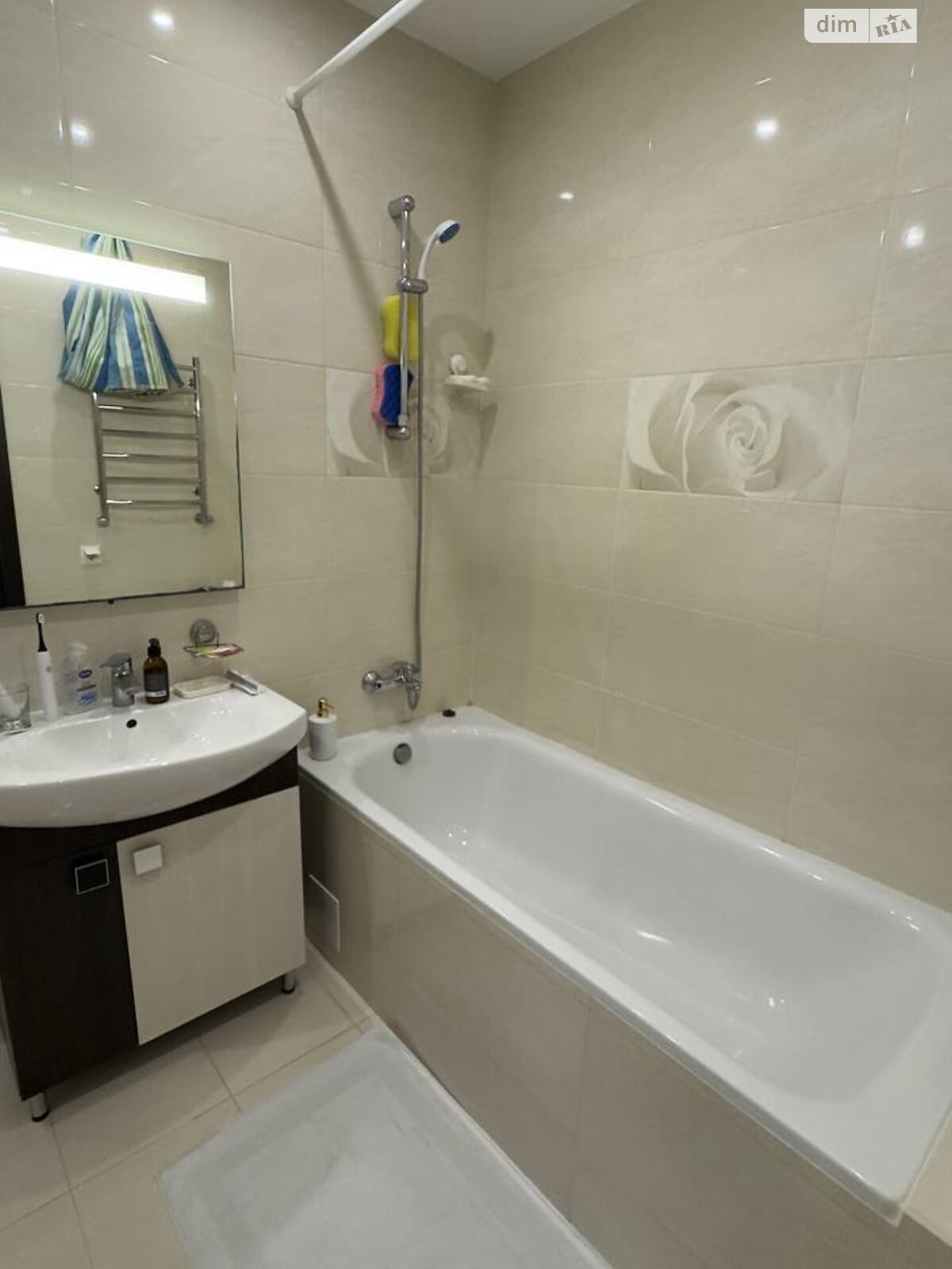 Кімната проживання без господарів в Львові, район Шевченківський вулиця Інструментальна помісячно фото 1