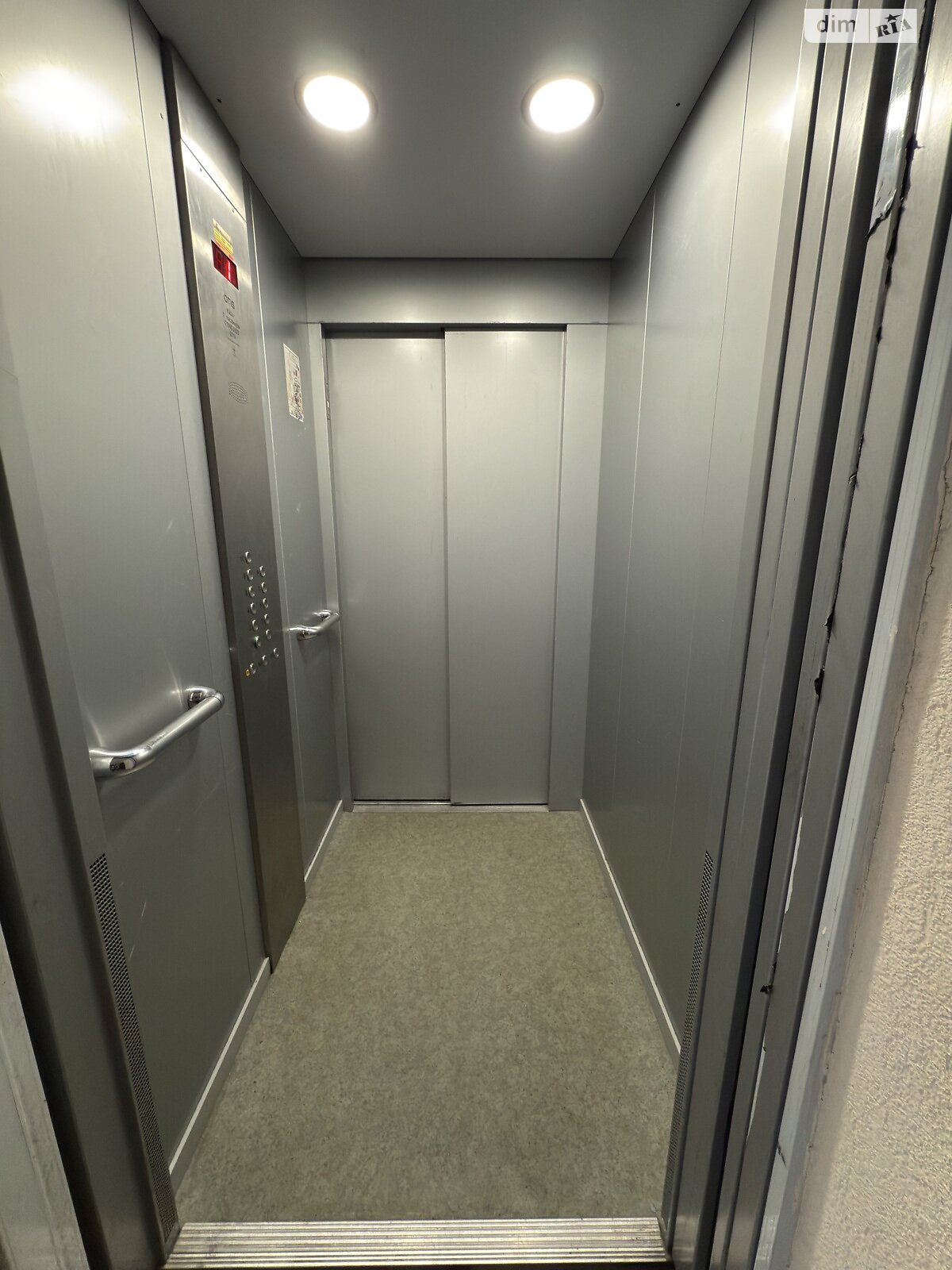 Кімната проживання без господарів в Львові, район Шевченківський вулиця Інструментальна помісячно фото 1