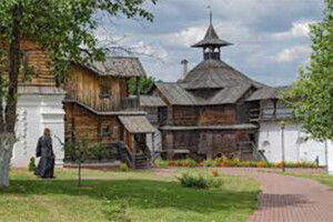 Комната в Новгороде-Северском, улица Монастырская (Луначарского) помесячно фото 2