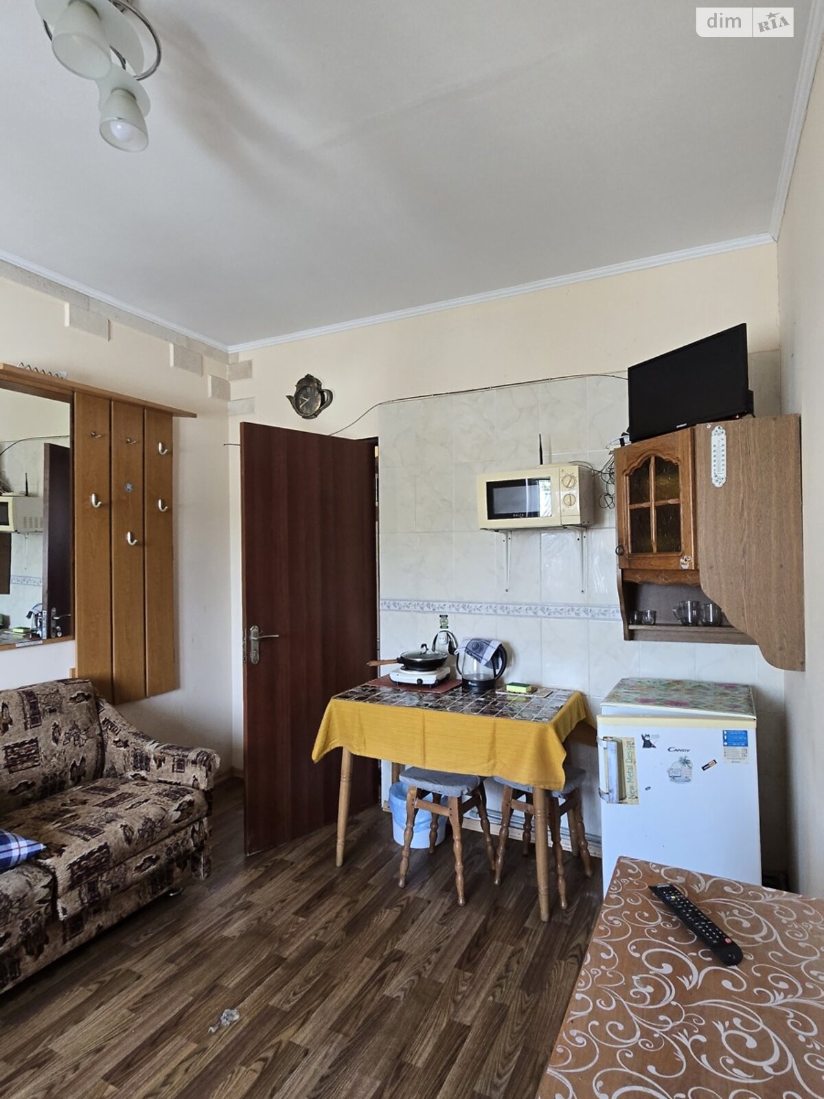 Кімната в Одесі, район Великий Фонтан вулиця Офіцерська помісячно фото 1 Кімната в Одесі, район Великий Фонтан вулиця Офіцерська помісячно фото 1