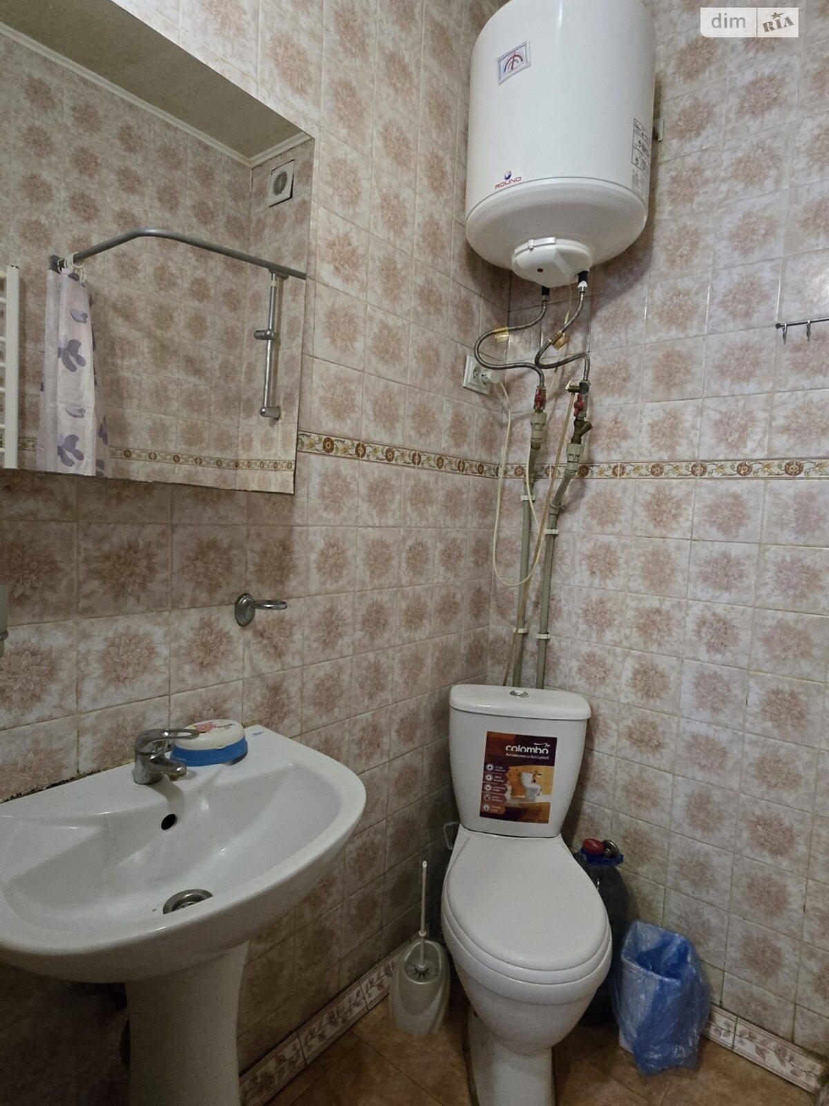 Кімната в Одесі, район Великий Фонтан вулиця Офіцерська помісячно фото 1 Кімната в Одесі, район Великий Фонтан вулиця Офіцерська помісячно фото 1