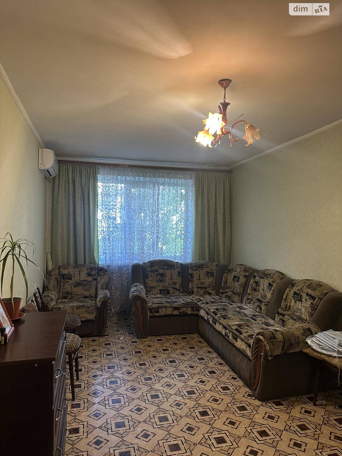 Кімната в Одесі, район Черемушки вулиця Академіка Філатова помісячно фото 1 Кімната в Одесі, район Черемушки вулиця Академіка Філатова помісячно фото 1