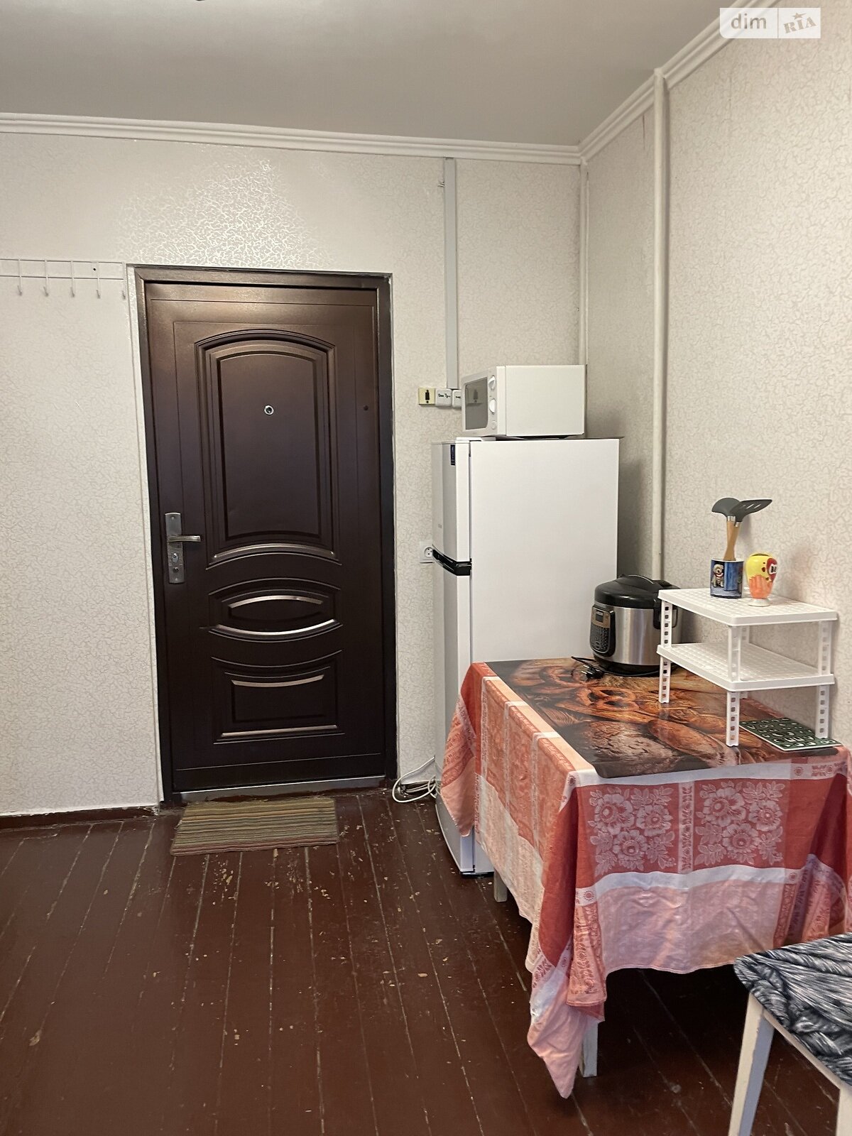 Кімната в Одесі, район Черемушки вулиця Інглезі (25-ї Чапаєвської дивізії) 12/3 помісячно фото 1 Кімната в Одесі, район Черемушки вулиця Інглезі (25-ї Чапаєвської дивізії) 12/3 помісячно фото 1