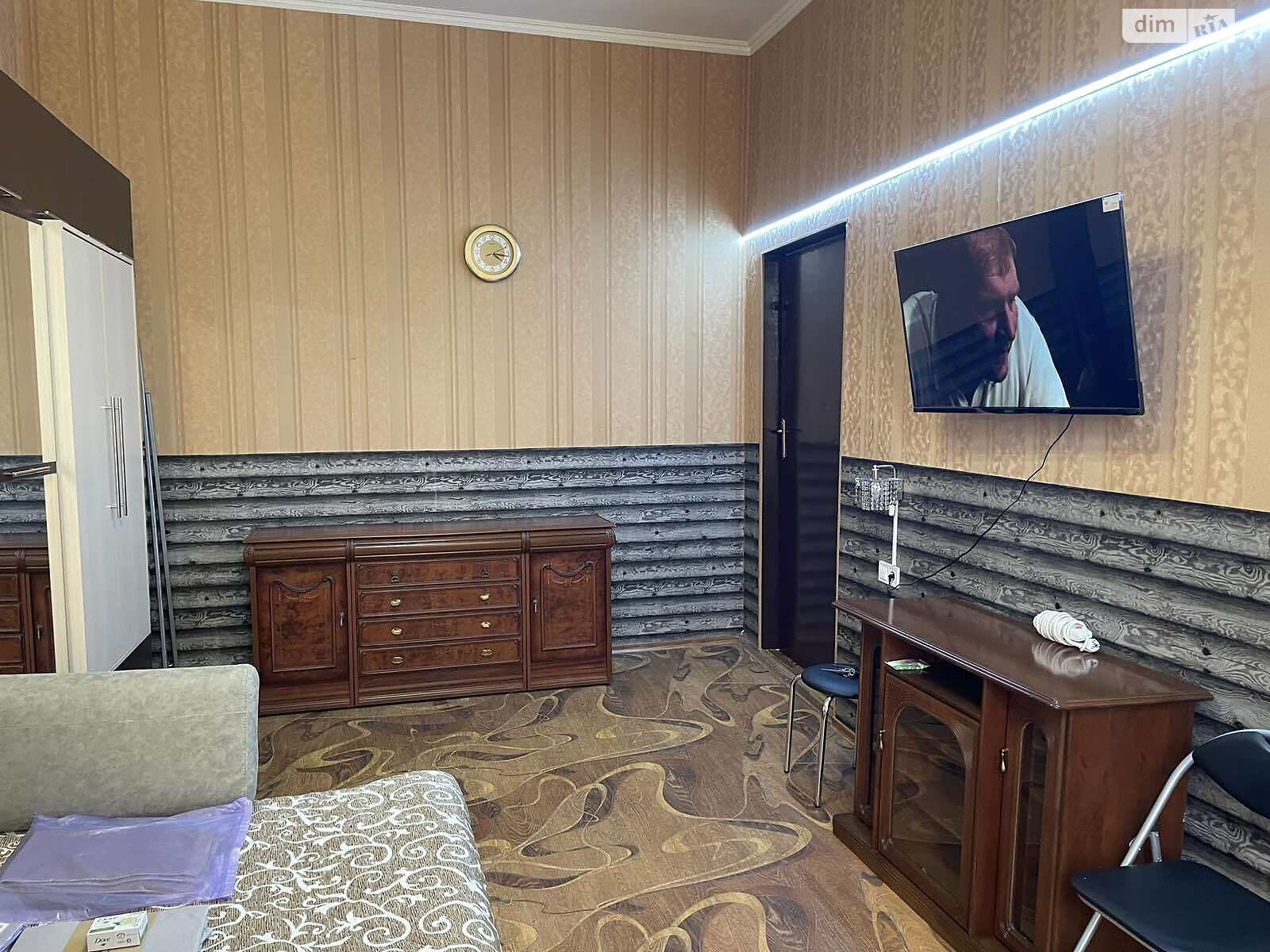Комната в Одессе, район Приморский площадь Старосенная 15 помесячно фото 1