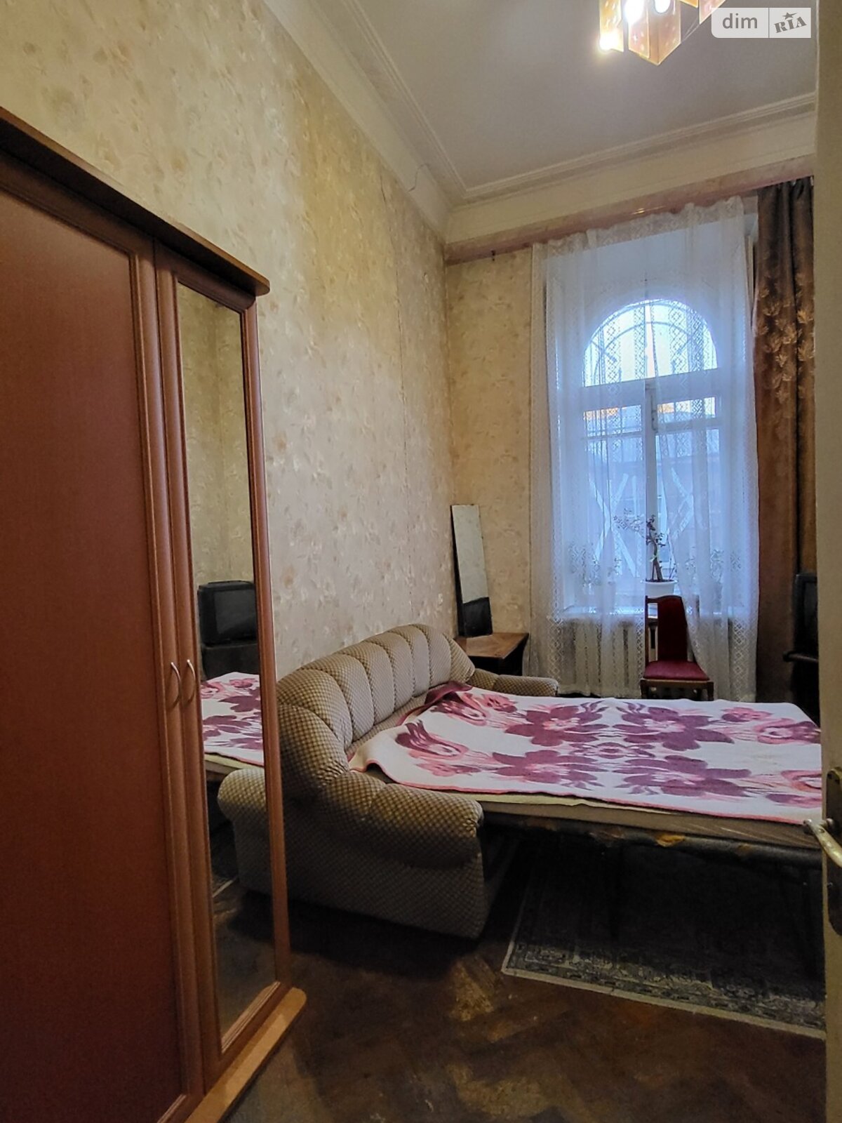 Комната в Одессе, район Приморский площадь Льва Толстого помесячно фото 1 Комната в Одессе, район Приморский площадь Льва Толстого помесячно фото 1