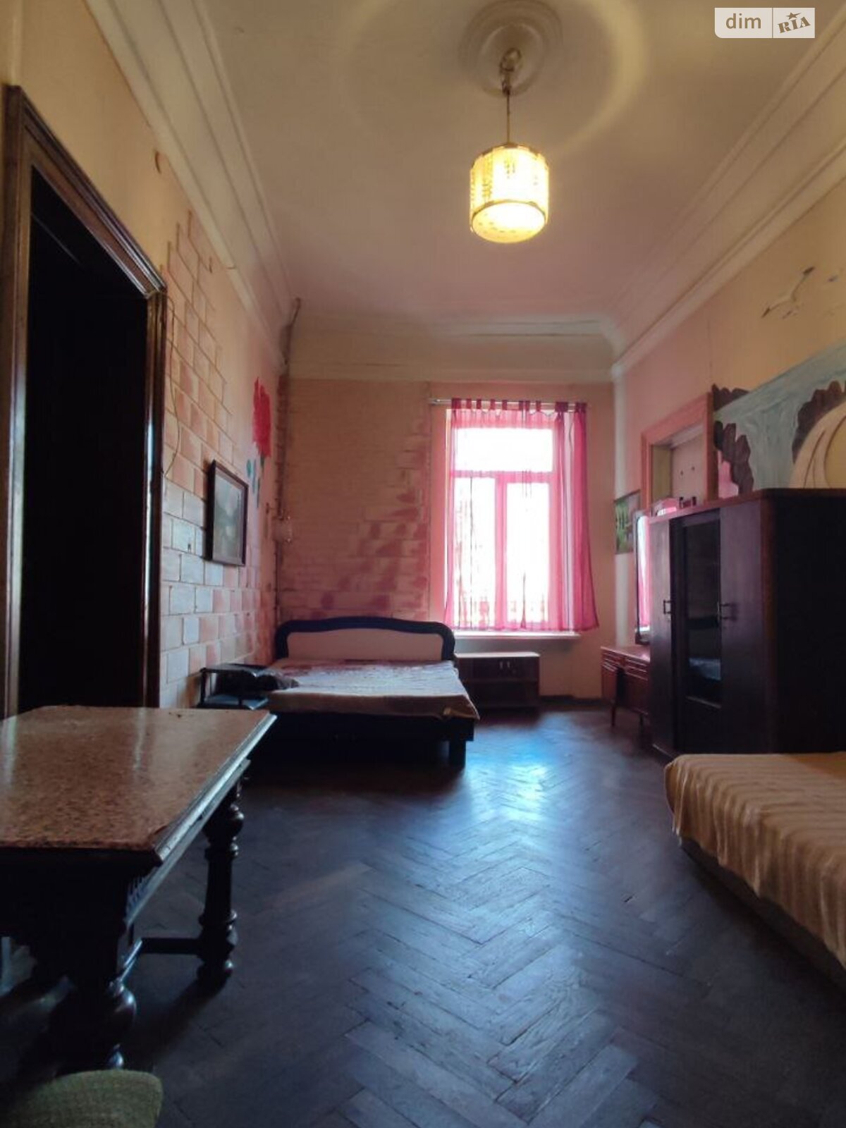 Комната в Одессе, район Приморский улица Ришельевская (Ленина) 5 помесячно фото 1 Комната в Одессе, район Приморский улица Ришельевская (Ленина) 5 помесячно фото 1