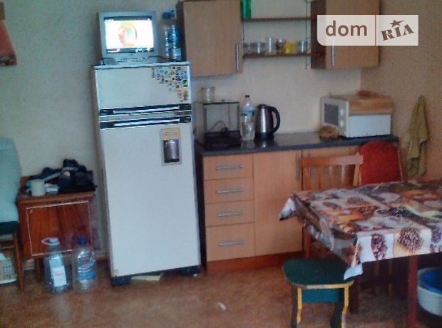 Кімната без господарів в Рівному, район 12-школа помісячно фото 1 Кімната без господарів в Рівному, район 12-школа помісячно фото 1