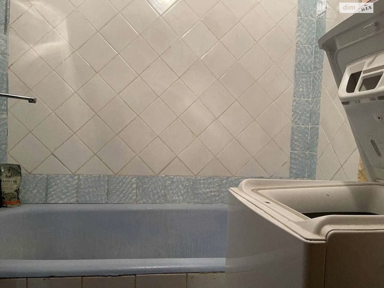 Комната в Ровно, район Дозорцева проспект Генерала Безручка (вул. Дундича Олеко) 24, кв. 3, помесячно фото 1