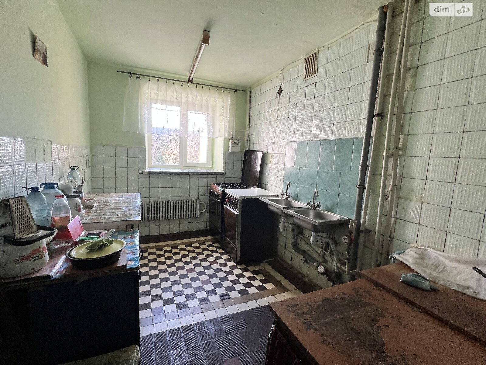 Комната в Тернополе, район Бам улица Лепкого Богдана 3 помесячно фото 1 Комната в Тернополе, район Бам улица Лепкого Богдана 3 помесячно фото 1
