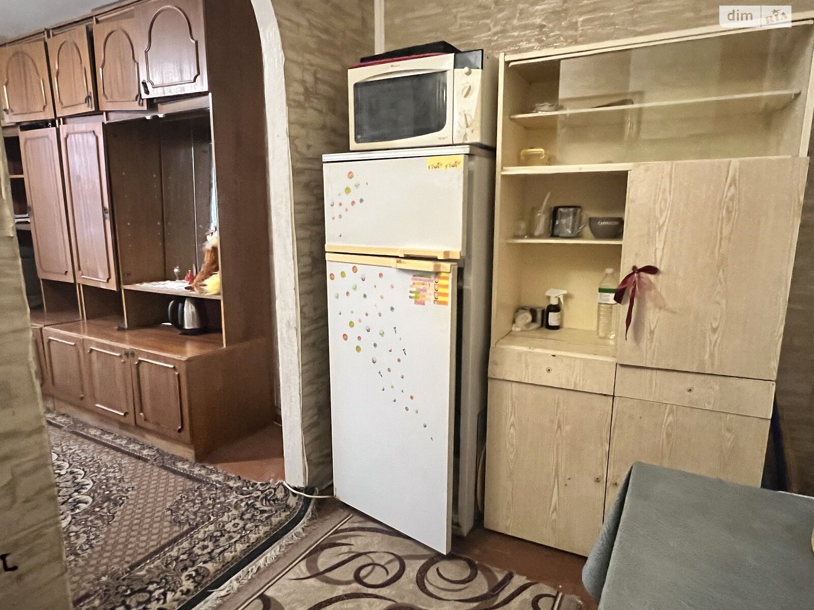 Комната в Тернополе, район Бам улица Лепкого Богдана 3 помесячно фото 1 Комната в Тернополе, район Бам улица Лепкого Богдана 3 помесячно фото 1
