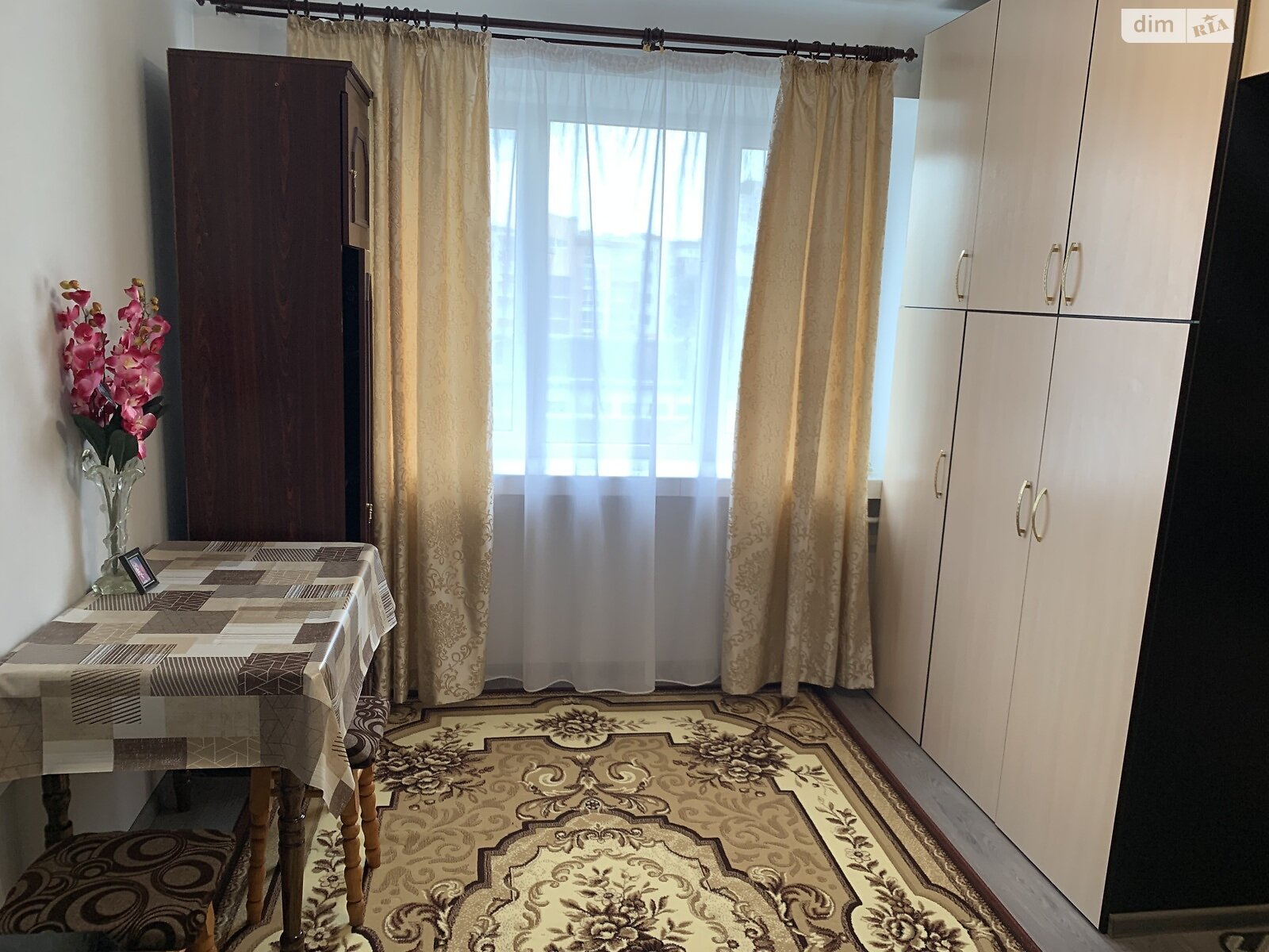 Комната в Тернополе, район Дружба улица Кривоноса Максима помесячно фото 1 Комната в Тернополе, район Дружба улица Кривоноса Максима помесячно фото 1