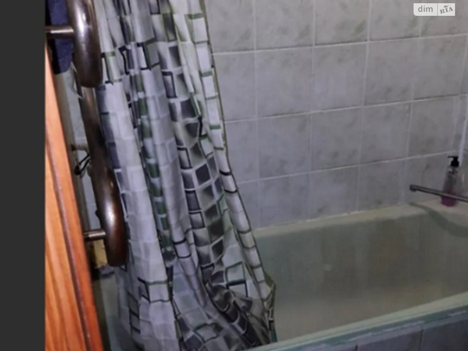 Комната в Тернополе, район Дружба улица Мазепы Гетмана помесячно фото 1 Комната в Тернополе, район Дружба улица Мазепы Гетмана помесячно фото 1