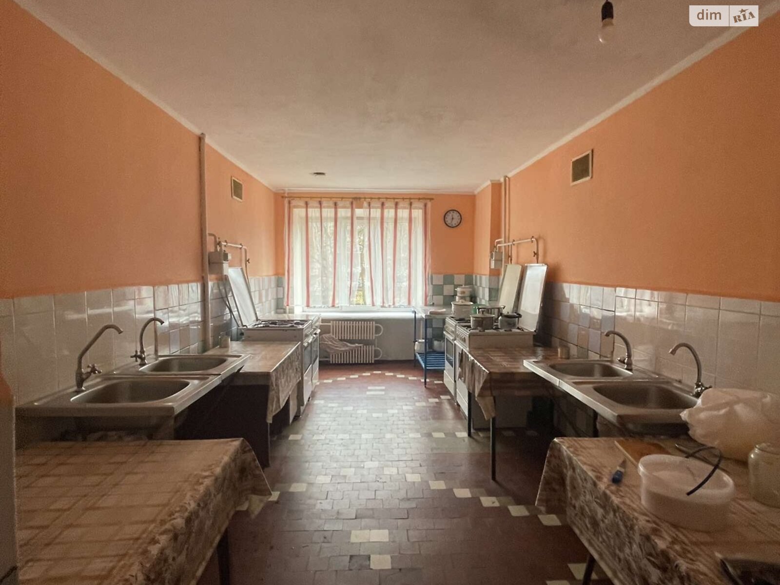 Комната в Тернополе, район Канада проспект Злуки 11 помесячно фото 1