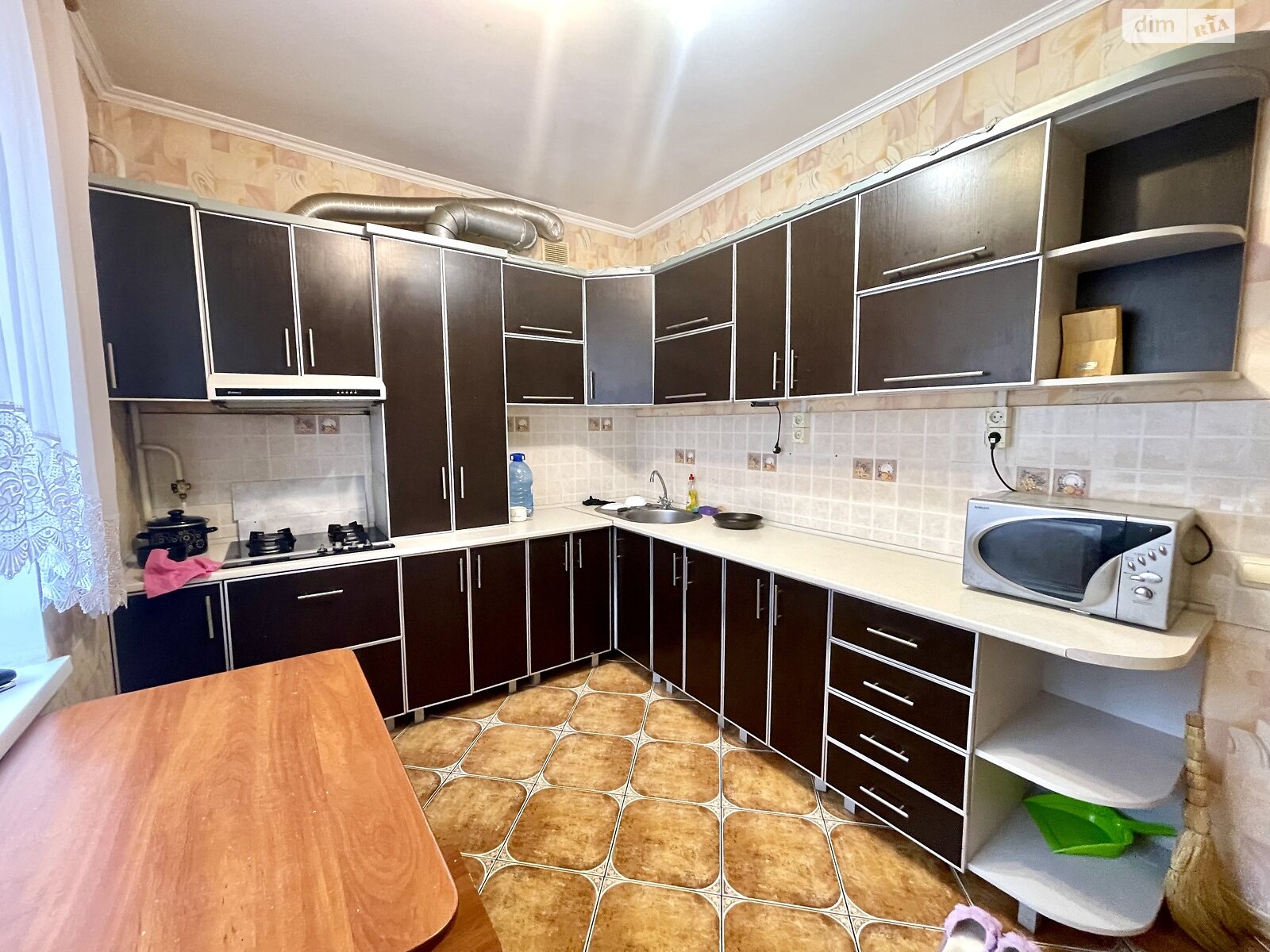 Комната проживание без хозяев в Виннице, район Подолье улица Академика Ющенка 16 помесячно фото 1