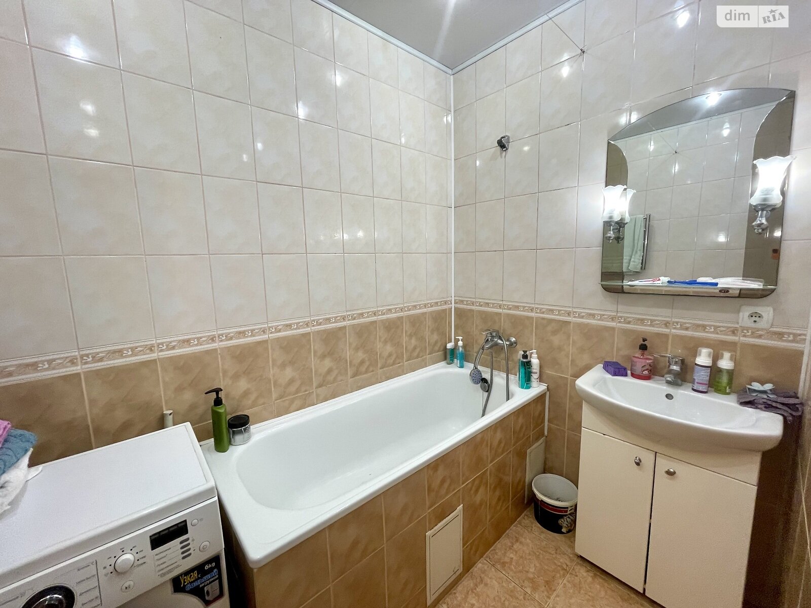 Комната проживание без хозяев в Виннице, район Подолье улица Академика Ющенка 16 помесячно фото 1