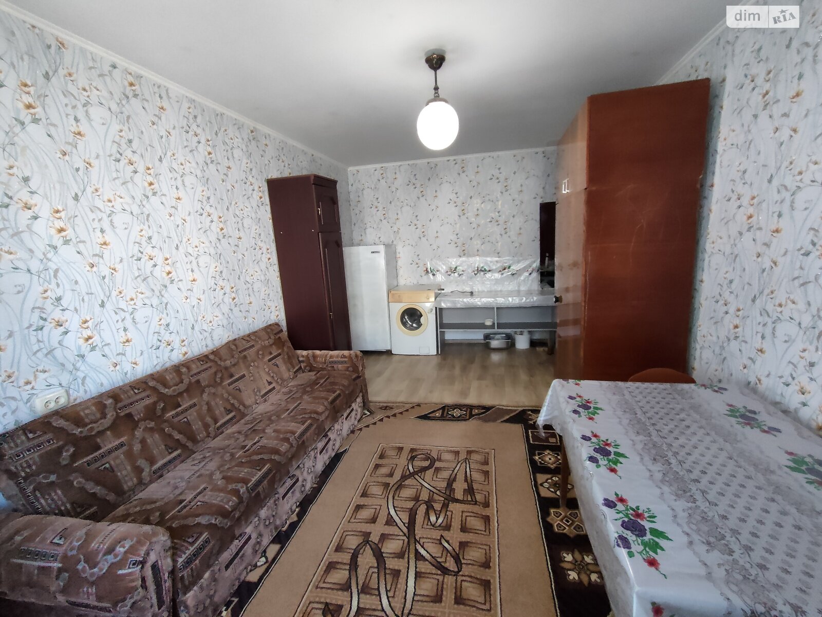 Кімната в Вінниці, район Підшипниковий завод вулиця Сергія Зулінського (Тарногродського) 39, кв. 243, помісячно фото 1 Кімната в Вінниці, район Підшипниковий завод вулиця Сергія Зулінського (Тарногродського) 39, кв. 243, помісячно фото 1