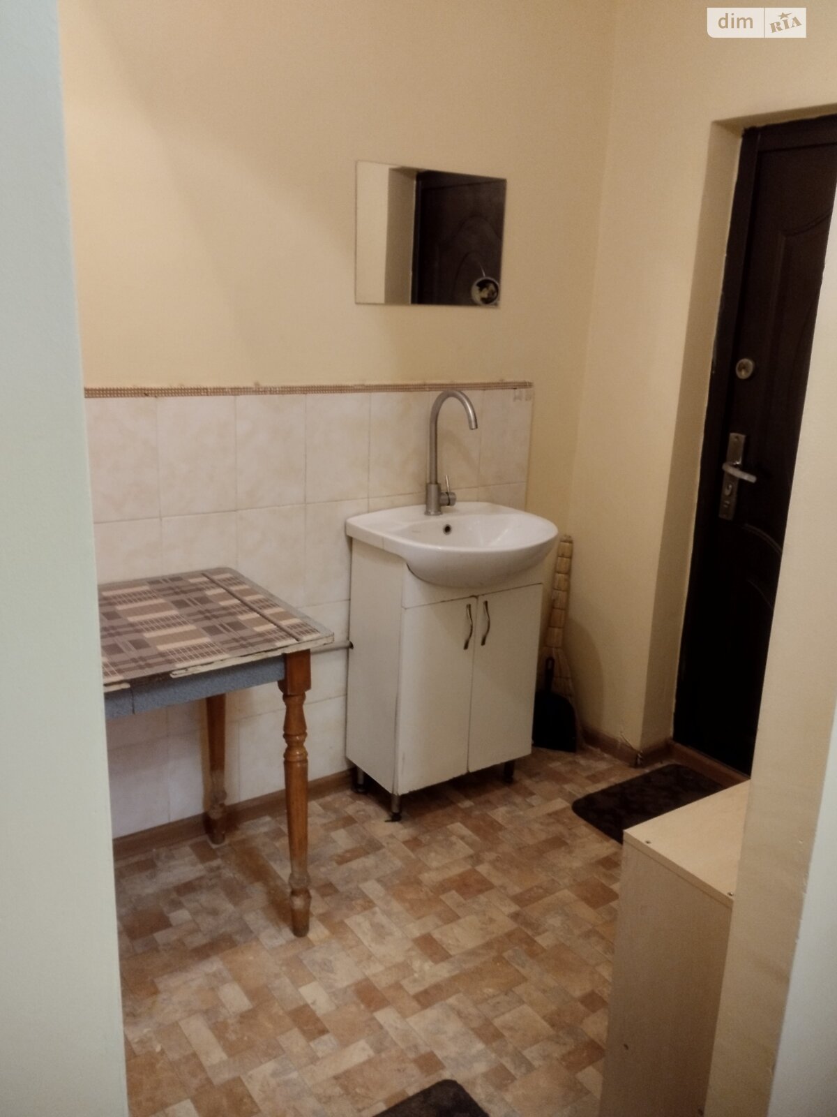 Кімната в Вінниці, район Слов’янка вулиця Лялі Ратушної 130 помісячно фото 1 Кімната в Вінниці, район Слов’янка вулиця Лялі Ратушної 130 помісячно фото 1