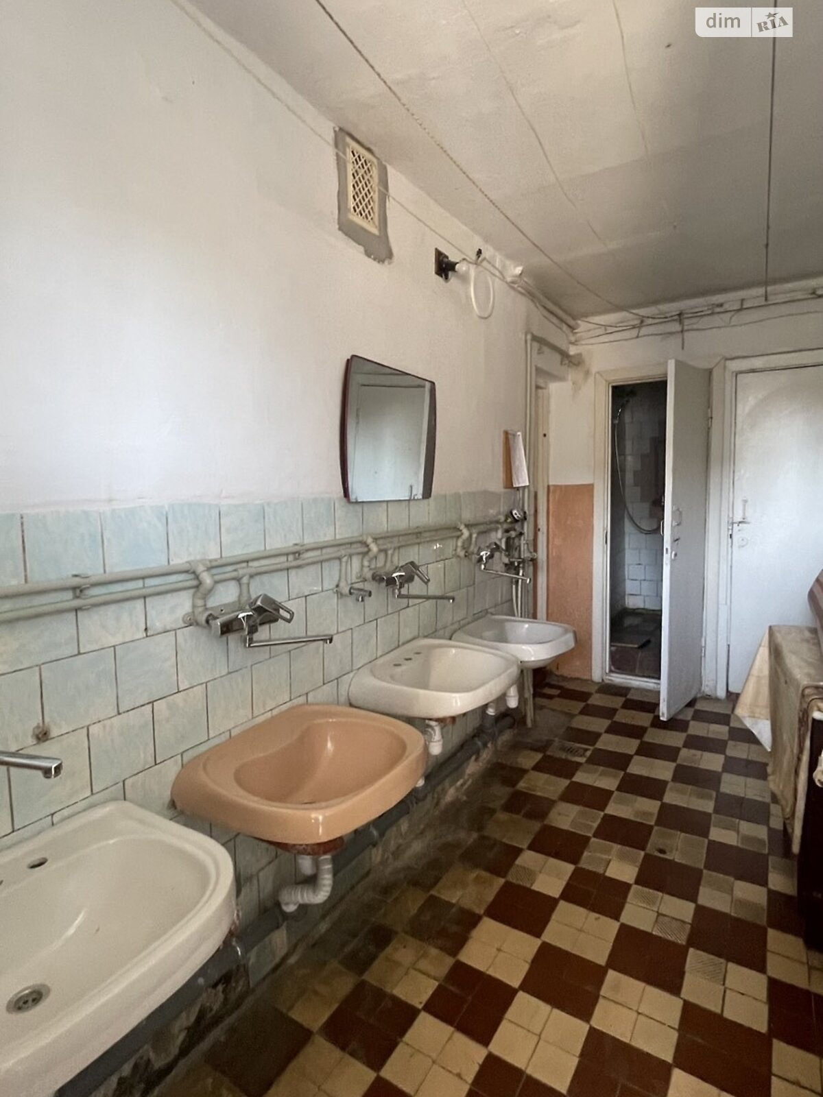 Комната проживание без хозяев в Виннице, район Славянка улица Ляли Ратушной 132 помесячно фото 1 Комната проживание без хозяев в Виннице, район Славянка улица Ляли Ратушной 132 помесячно фото 1