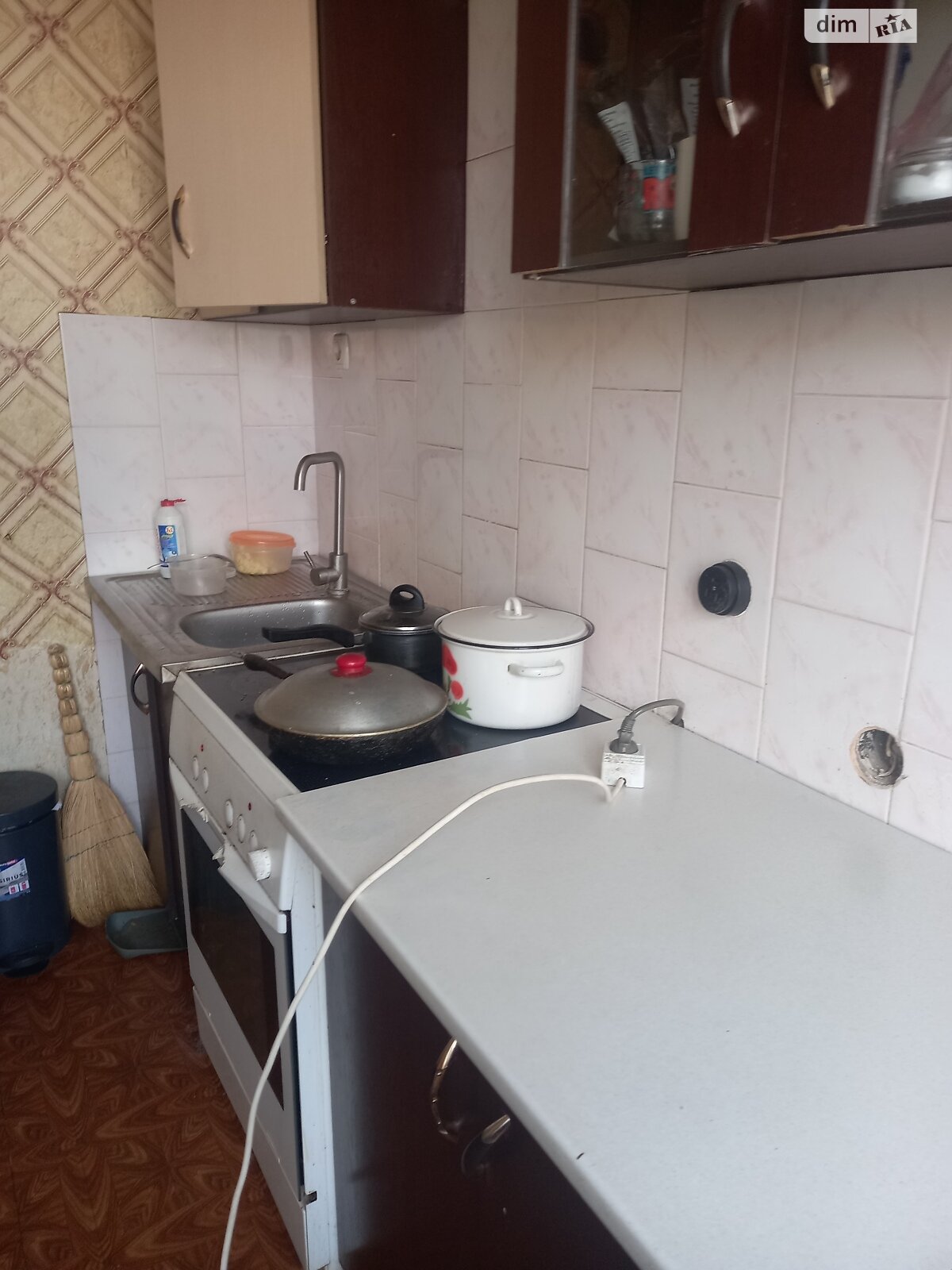 Комната в Виннице, район Свердловский массив улица Марии Литвиненко-Вольгемут (Литвиненко) 29 помесячно фото 1