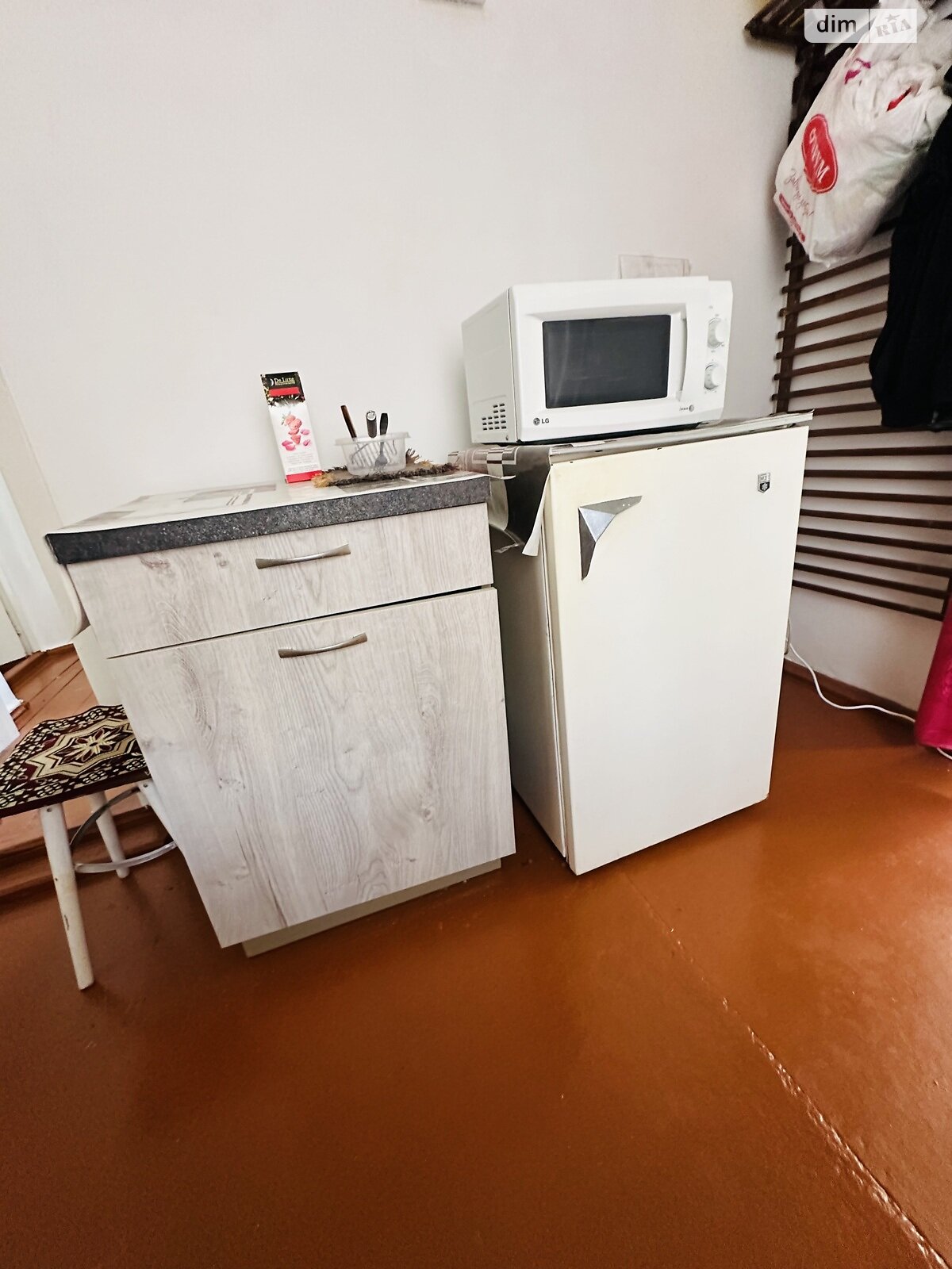 Комната проживание без хозяев в Виннице, район Урожай улица Князей Кориатовичей (Свердлова) помесячно фото 1 Комната проживание без хозяев в Виннице, район Урожай улица Князей Кориатовичей (Свердлова) помесячно фото 1