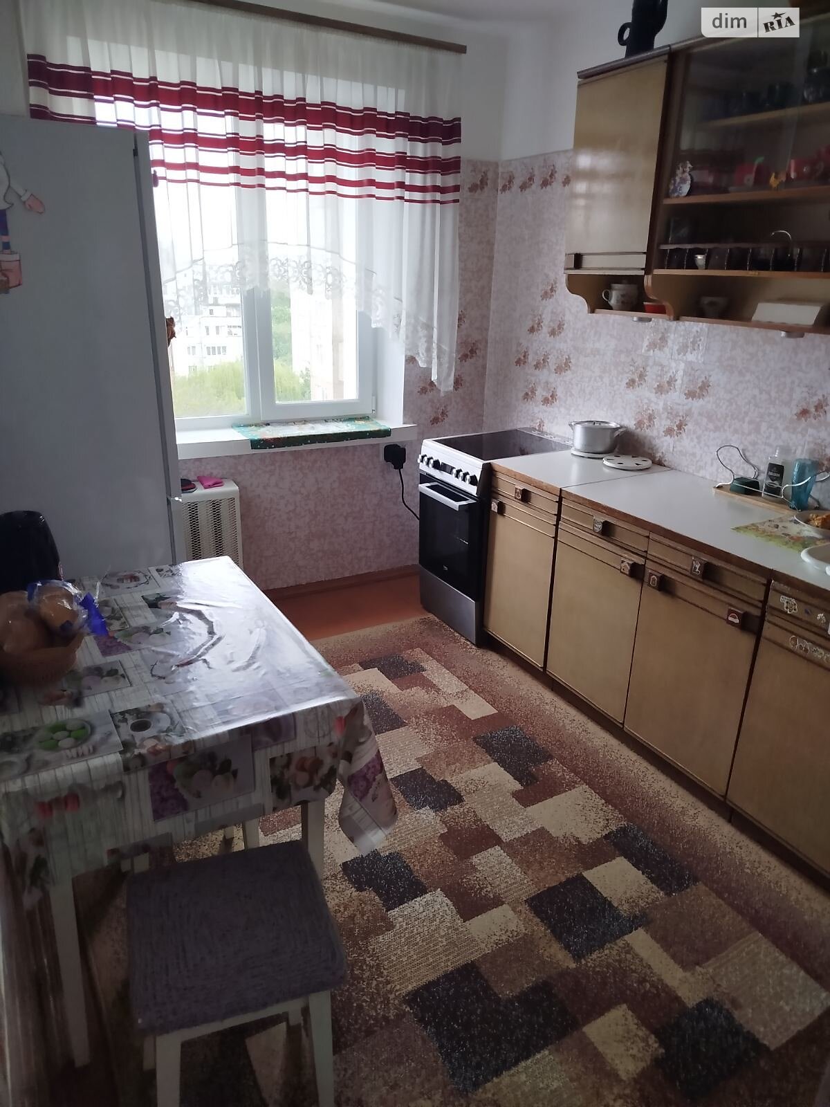Кімната в Вінниці, район Урожай вулиця Марії Литвиненко-Вольгемут (Литвиненка) 23 помісячно фото 1 Кімната в Вінниці, район Урожай вулиця Марії Литвиненко-Вольгемут (Литвиненка) 23 помісячно фото 1