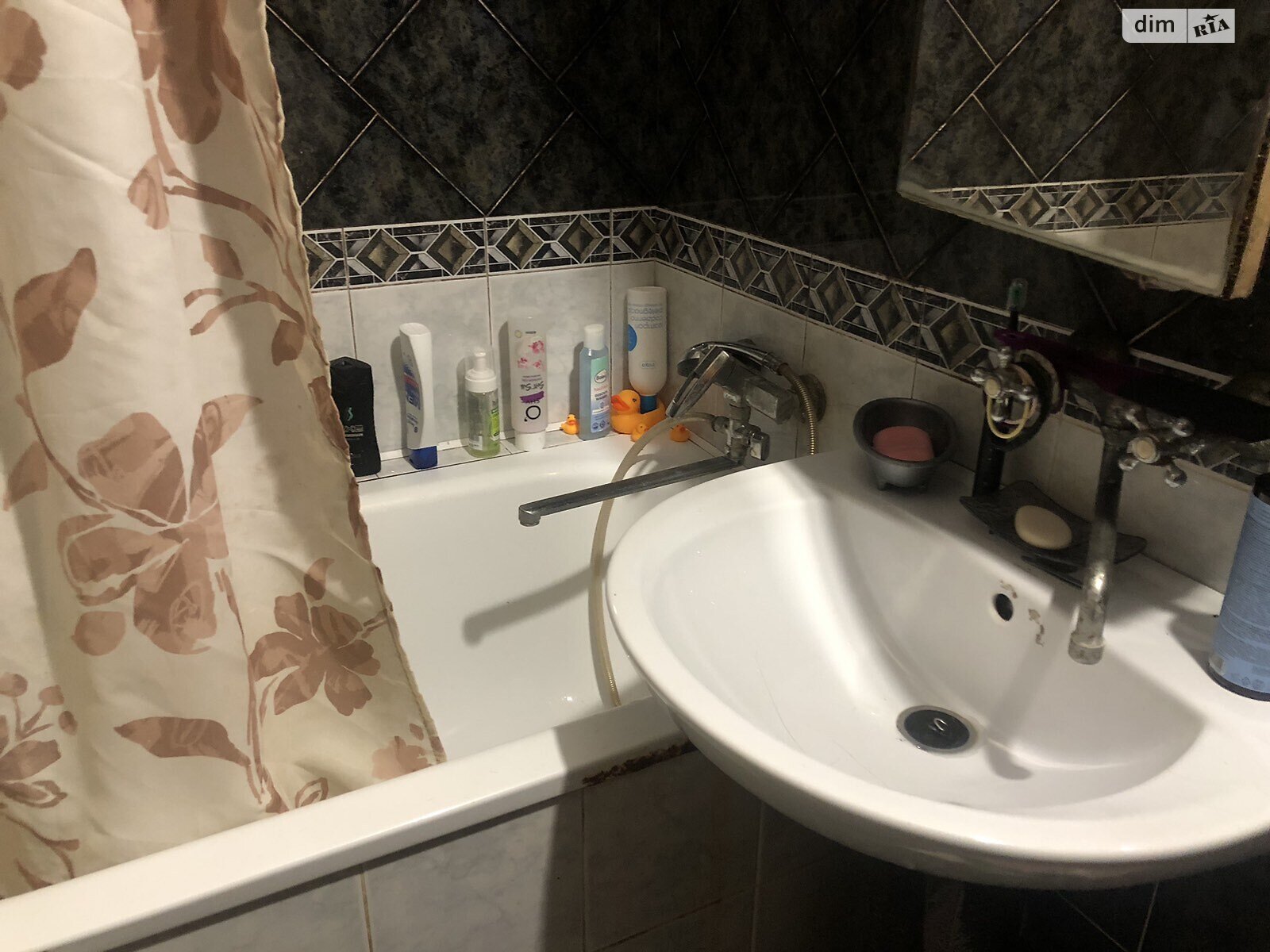 Кімната проживання без господарів в Вінниці, район Урожай вулиця Марії Литвиненко-Вольгемут (Литвиненка) помісячно фото 1