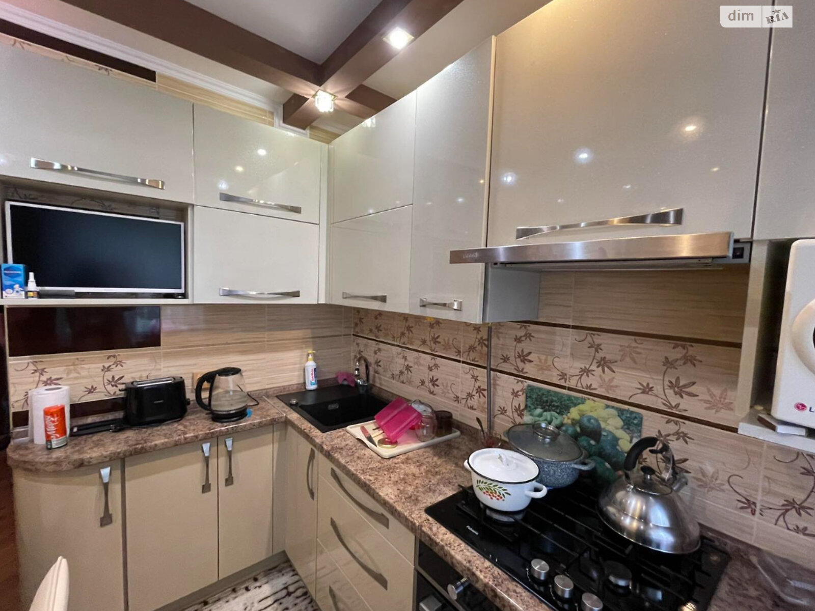 Кімната в Вінниці, район Вишенька вулиця Андрія Первозванного (Стахурського) 74 помісячно фото 1