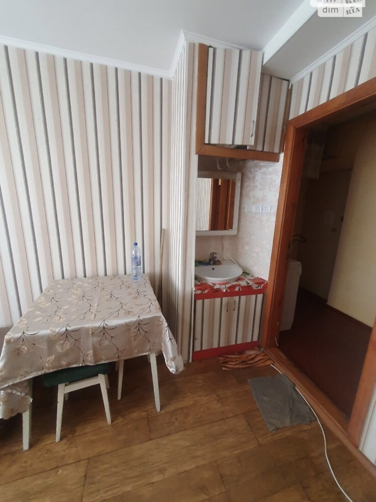 Кімната в Вінниці, район Військове містечко вулиця Антонова Олега (Карла Маркса) помісячно фото 1 Кімната в Вінниці, район Військове містечко вулиця Антонова Олега (Карла Маркса) помісячно фото 1