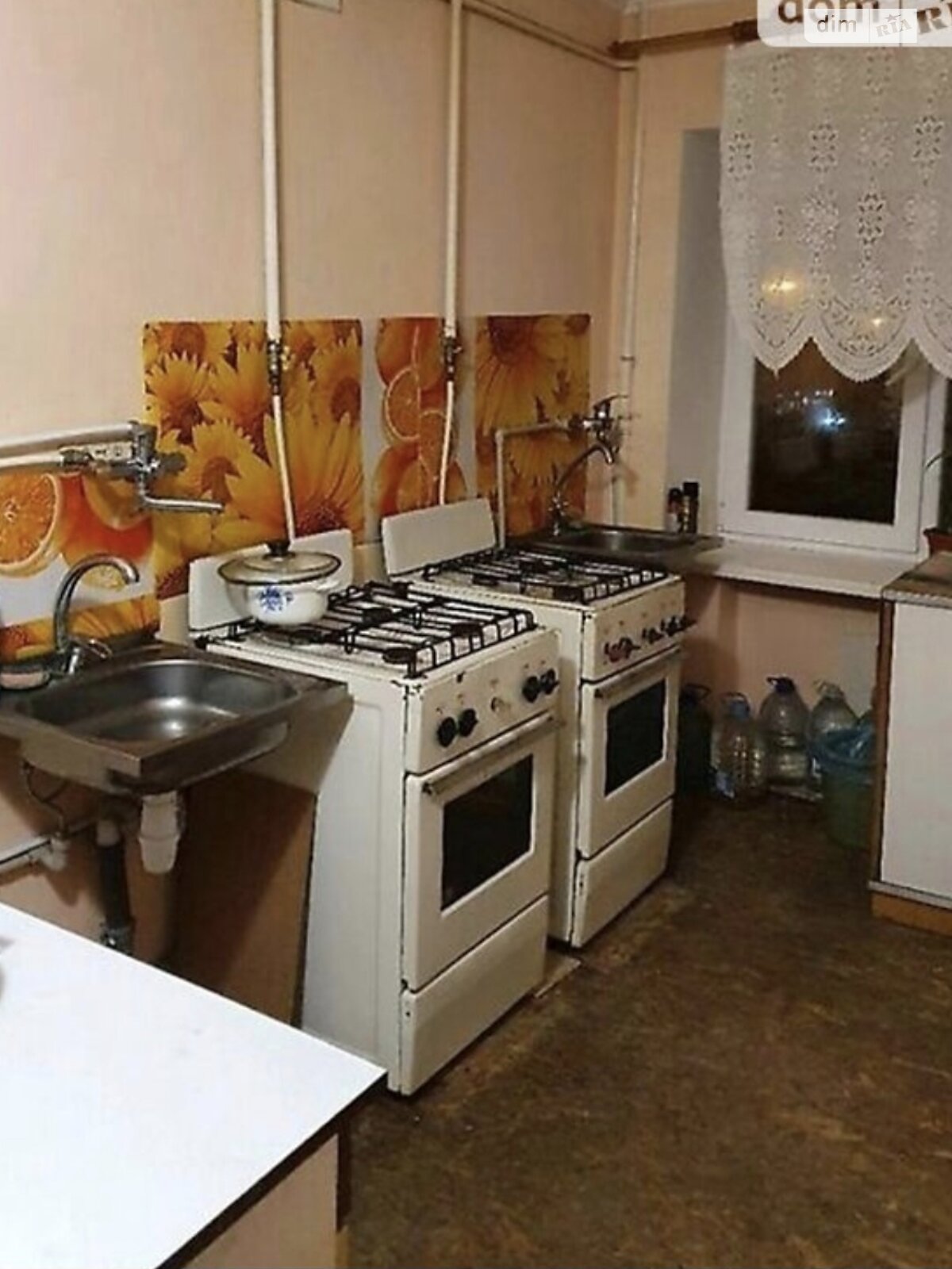 Кімната в Вінниці, район Військове містечко вулиця Антонова Олега (Карла Маркса) помісячно фото 1 Кімната в Вінниці, район Військове містечко вулиця Антонова Олега (Карла Маркса) помісячно фото 1