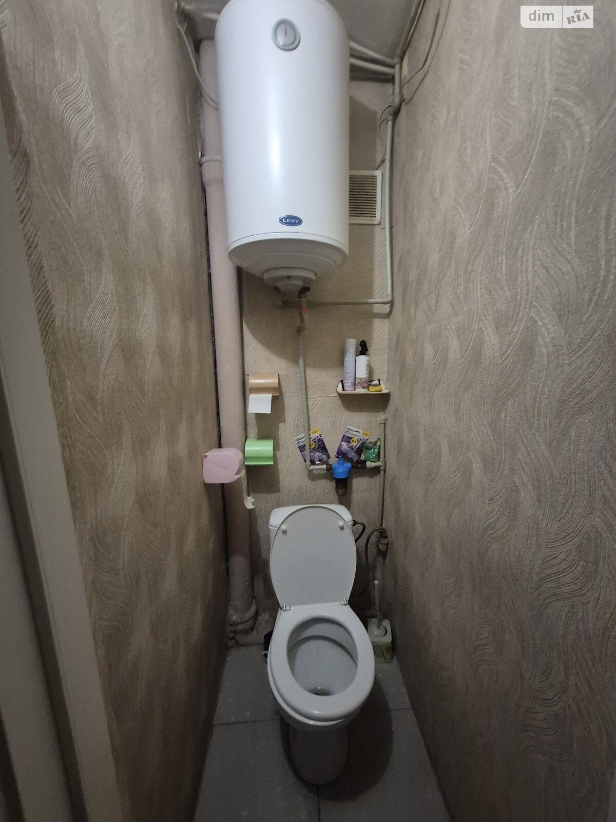 Кімната в Вінниці, район Військове містечко вулиця Антонова Олега (Карла Маркса) помісячно фото 1 Кімната в Вінниці, район Військове містечко вулиця Антонова Олега (Карла Маркса) помісячно фото 1