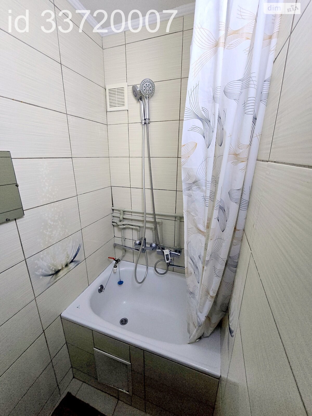 Комната проживание без хозяев в Виннице, район Замостье улица Антонова Олега (Карла Маркса) помесячно фото 1 Комната проживание без хозяев в Виннице, район Замостье улица Антонова Олега (Карла Маркса) помесячно фото 1