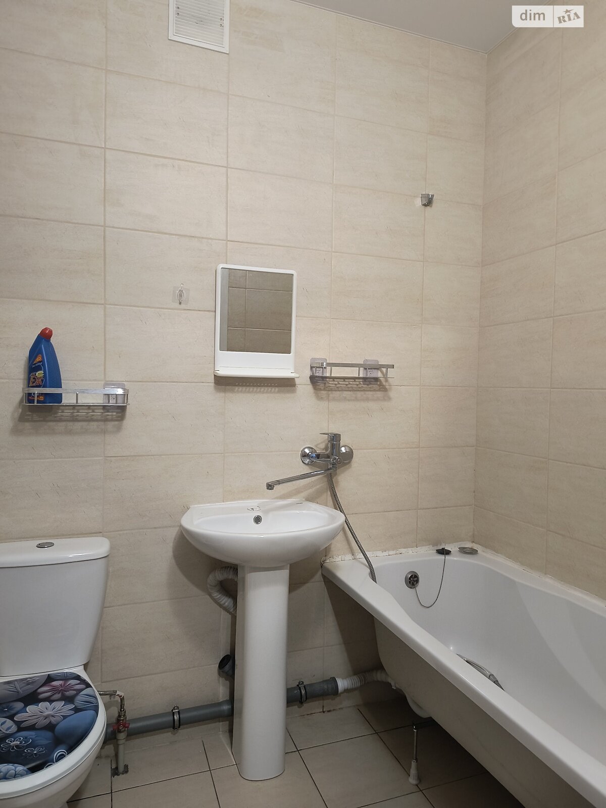 однокомнатная квартира без мебели в Авангарде, на ул. Торговая 21 в аренду на долгий срок помесячно фото 1