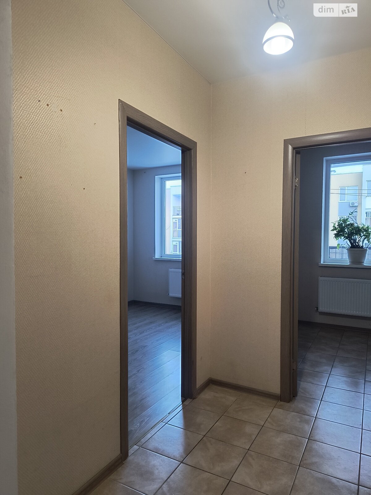 однокомнатная квартира без мебели в Авангарде, на ул. Торговая 21 в аренду на долгий срок помесячно фото 1