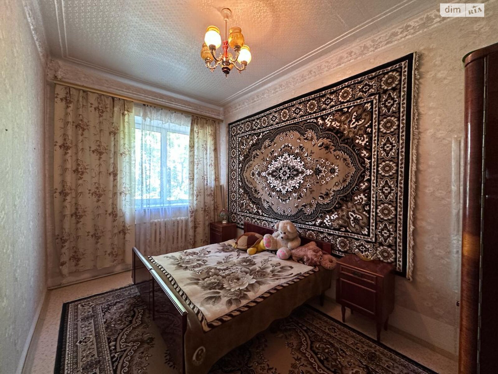 трикімнатна квартира з меблями в Авіаторське, район Авіаторське, на вул. Аеродром 4 в довготривалу оренду помісячно фото 1 трикімнатна квартира з меблями в Авіаторське, район Авіаторське, на вул. Аеродром 4 в довготривалу оренду помісячно фото 1