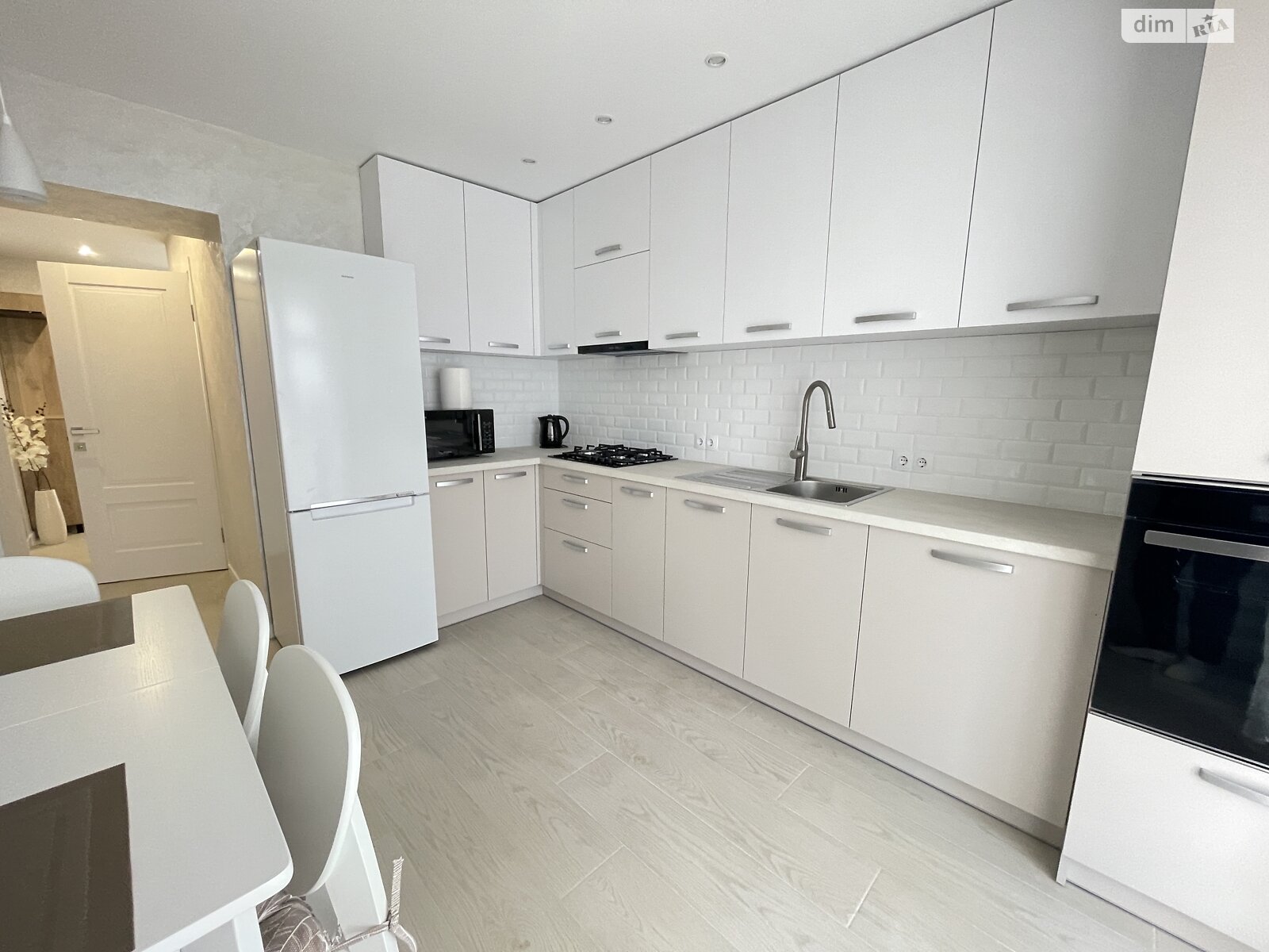 однокомнатная квартира в Байковцах, на ул. Сергея Корольова 26 в аренду на долгий срок помесячно фото 1