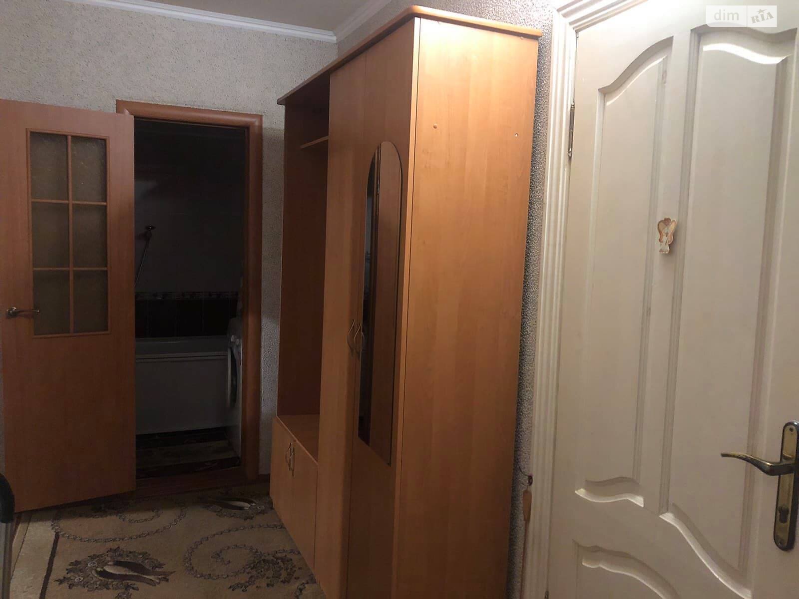 двокімнатна квартира в Білій Церкві, район 3 мікрорайон, на вул. Чорних Запорожців 18 в довготривалу оренду помісячно фото 1 двокімнатна квартира в Білій Церкві, район 3 мікрорайон, на вул. Чорних Запорожців 18 в довготривалу оренду помісячно фото 1