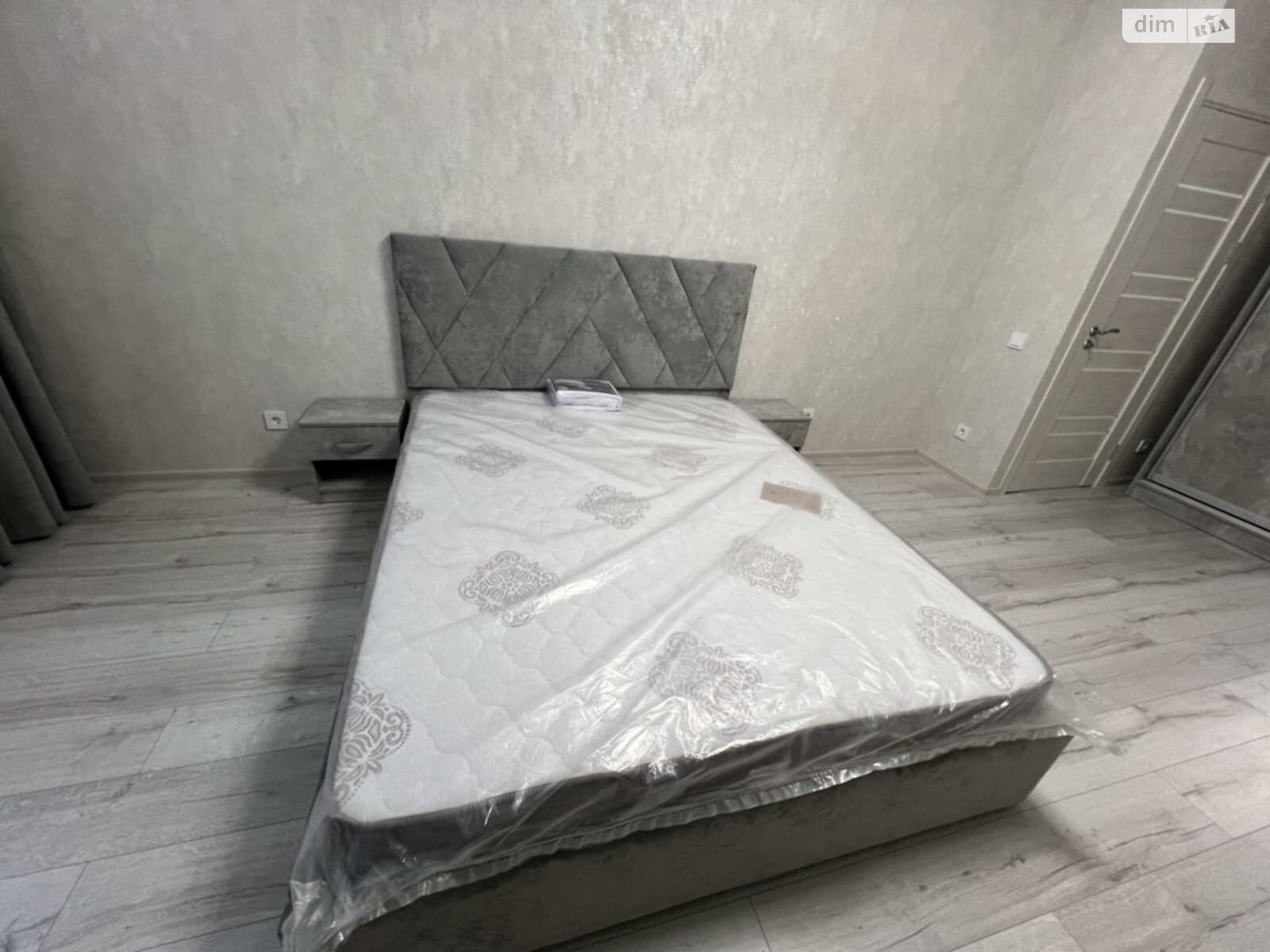 однокімнатна квартира в Білій Церкві, район 3 мікрорайон, на вул. Чорних Запорожців 45А в довготривалу оренду помісячно фото 1 однокімнатна квартира в Білій Церкві, район 3 мікрорайон, на вул. Чорних Запорожців 45А в довготривалу оренду помісячно фото 1