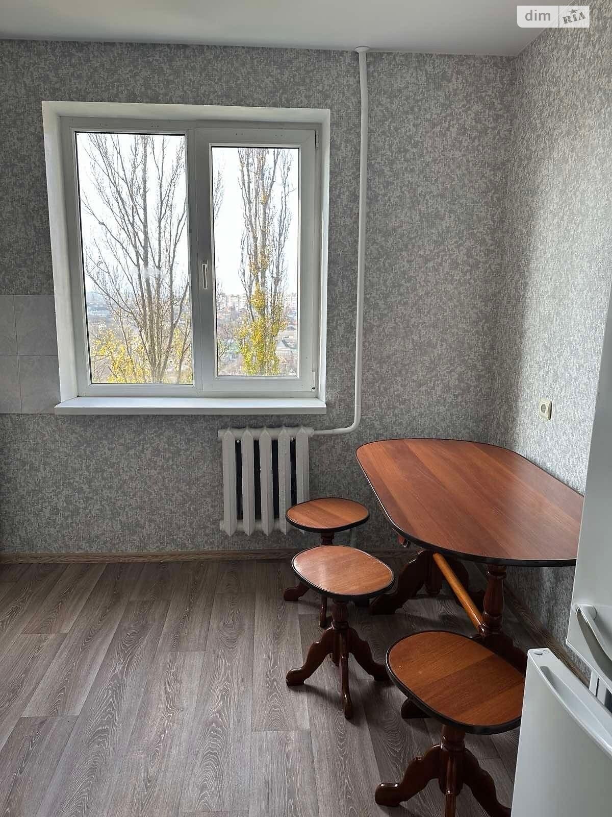 однокомнатная квартира в Белой Церкви, район 4 микрорайон, на ул. Зенитного полка в аренду на долгий срок помесячно фото 1