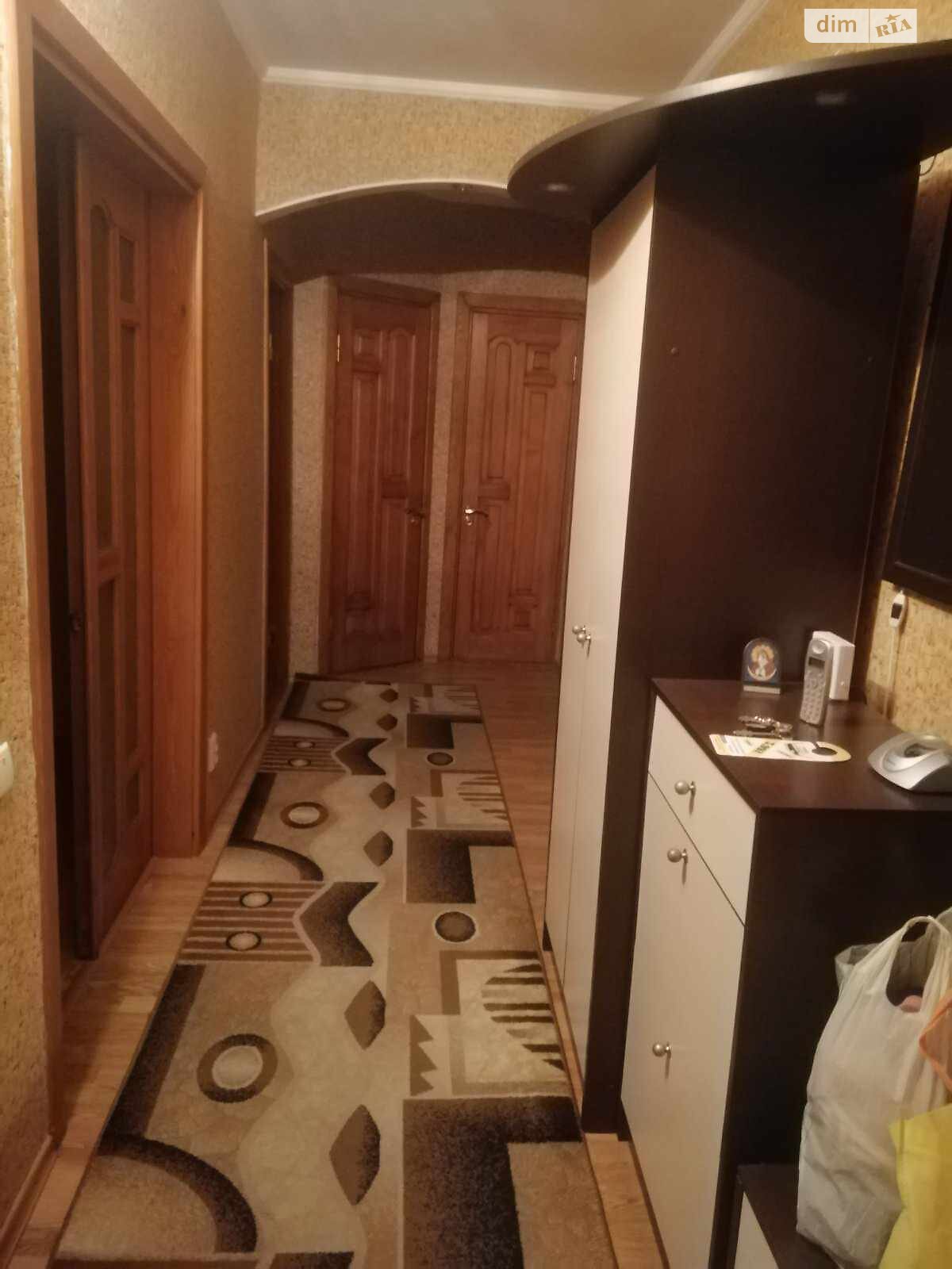трикімнатна квартира в Білій Церкві, район ДНС, на вул. Сломчинського 9 в довготривалу оренду помісячно фото 1 трикімнатна квартира в Білій Церкві, район ДНС, на вул. Сломчинського 9 в довготривалу оренду помісячно фото 1