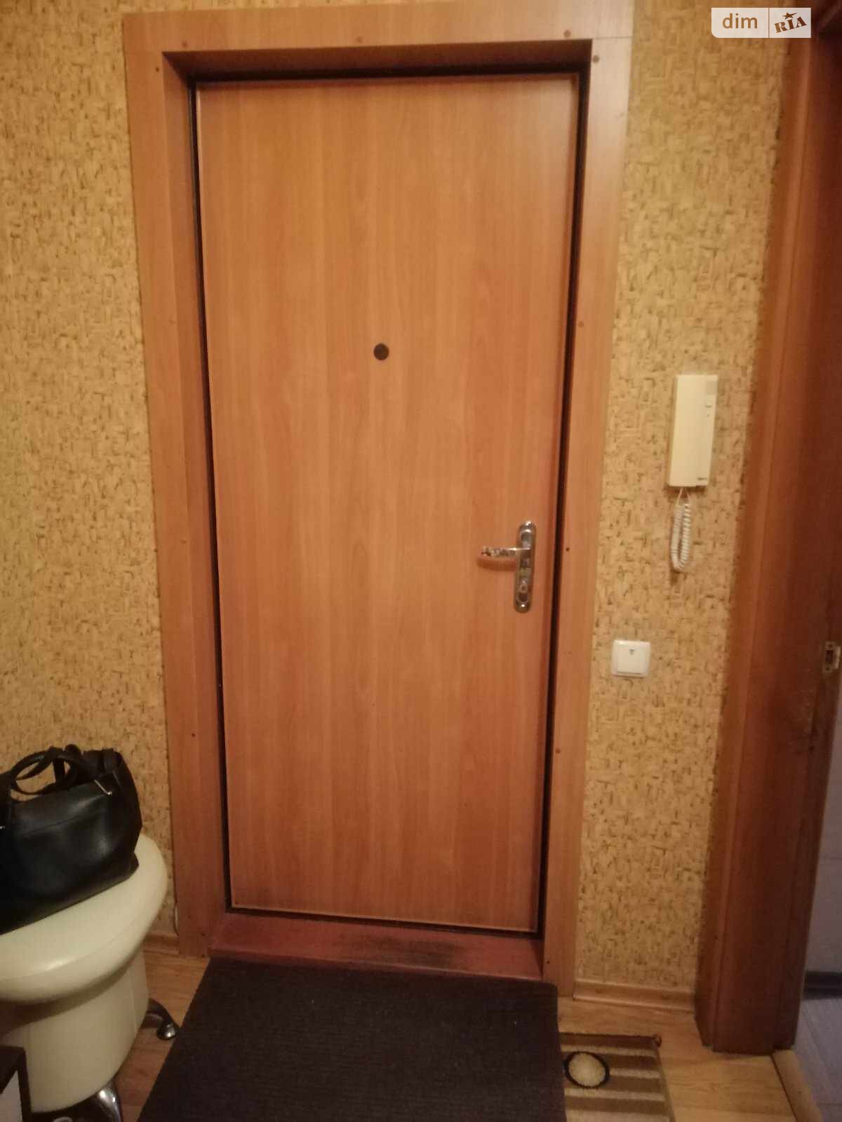 трикімнатна квартира в Білій Церкві, район ДНС, на вул. Сломчинського 9 в довготривалу оренду помісячно фото 1 трикімнатна квартира в Білій Церкві, район ДНС, на вул. Сломчинського 9 в довготривалу оренду помісячно фото 1