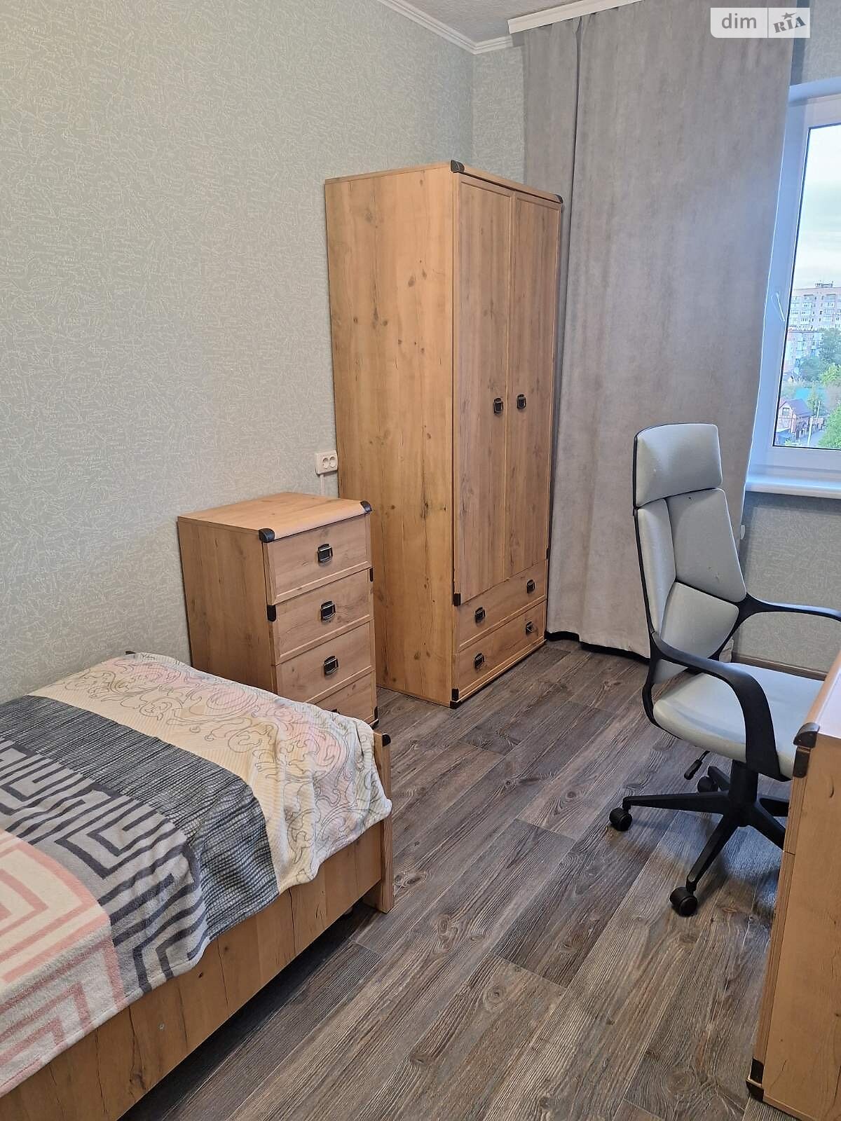 трехкомнатная квартира в Белой Церкви, район ДНС, на ул. Василия Стуса 76 в аренду на долгий срок помесячно фото 1 трехкомнатная квартира в Белой Церкви, район ДНС, на ул. Василия Стуса 76 в аренду на долгий срок помесячно фото 1