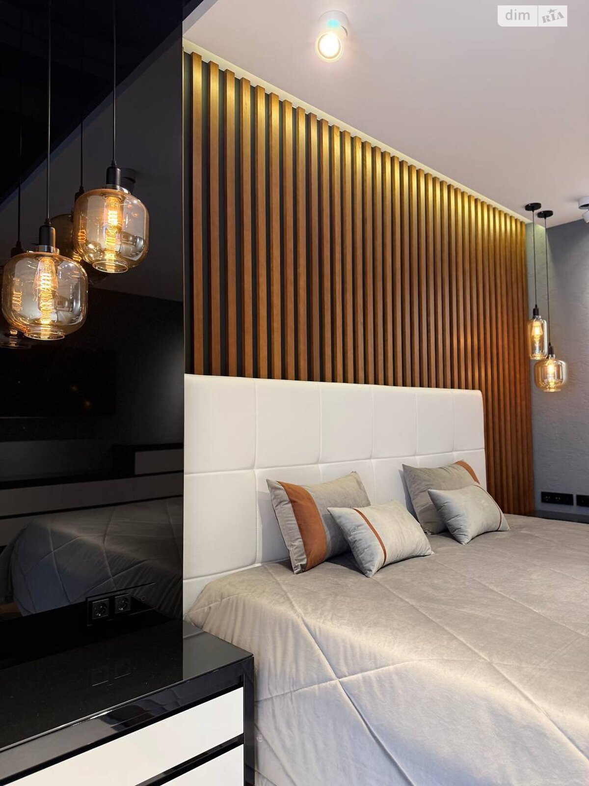 трехкомнатная квартира в Белой Церкви, район ДНС, на ул. Зеленая 25 в аренду на долгий срок помесячно фото 1