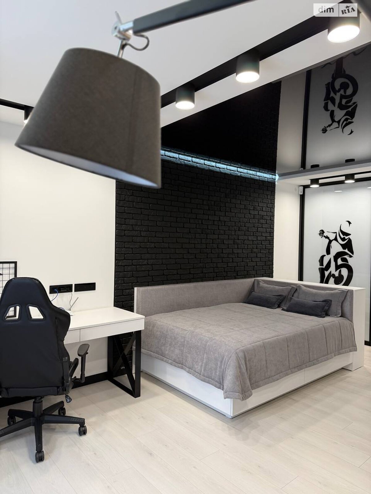 трехкомнатная квартира в Белой Церкви, район ДНС, на ул. Зеленая 25 в аренду на долгий срок помесячно фото 1