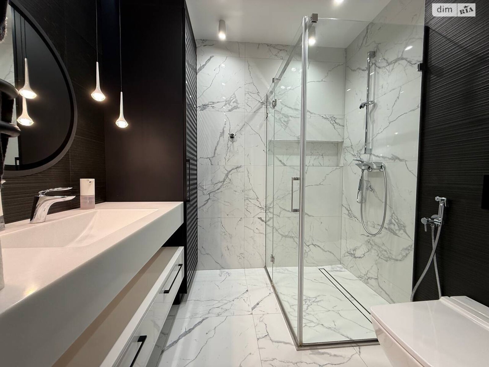 трехкомнатная квартира в Белой Церкви, район ДНС, на ул. Зеленая 25 в аренду на долгий срок помесячно фото 1