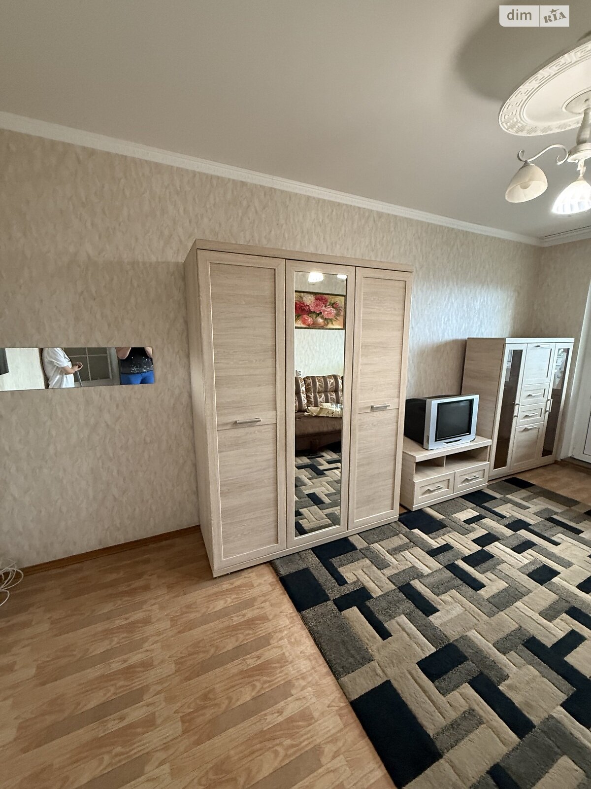 однокомнатная квартира в Белой Церкви, район Ж-д посёлок, на ул. Василия Симоненко 4 в аренду на долгий срок помесячно фото 1 однокомнатная квартира в Белой Церкви, район Ж-д посёлок, на ул. Василия Симоненко 4 в аренду на долгий срок помесячно фото 1