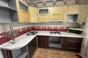 однокімнатна квартира в Білій Церкві, район Залізничне селище, на вул. Василя Симоненка 4 в довготривалу оренду помісячно фото 2 однокімнатна квартира в Білій Церкві, район Залізничне селище, на вул. Василя Симоненка 4 в довготривалу оренду помісячно фото 2