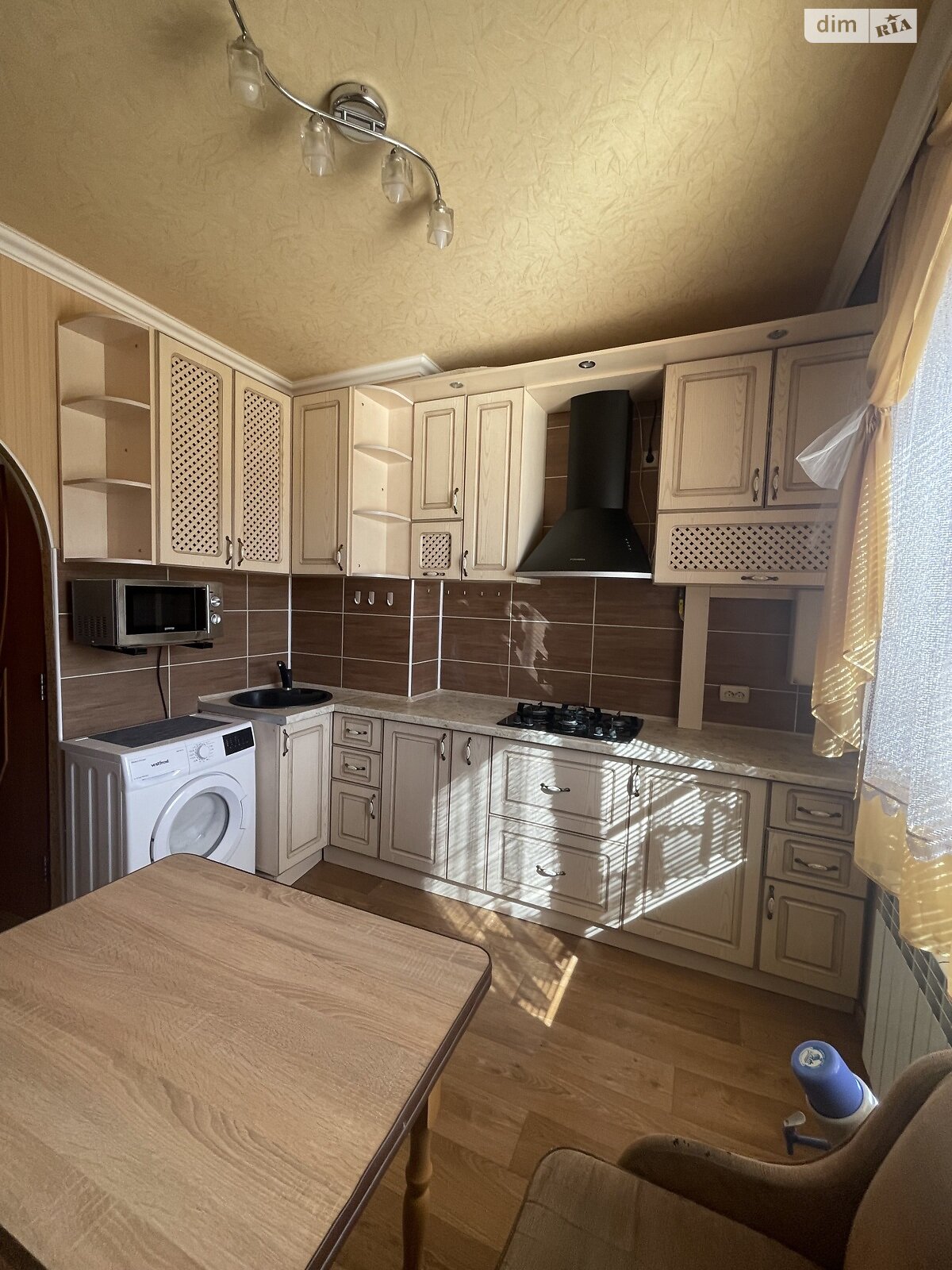 однокімнатна квартира в Білій Церкві, район Клініка, на вул. Ігоря Каплуненка в довготривалу оренду помісячно фото 1 однокімнатна квартира в Білій Церкві, район Клініка, на вул. Ігоря Каплуненка в довготривалу оренду помісячно фото 1